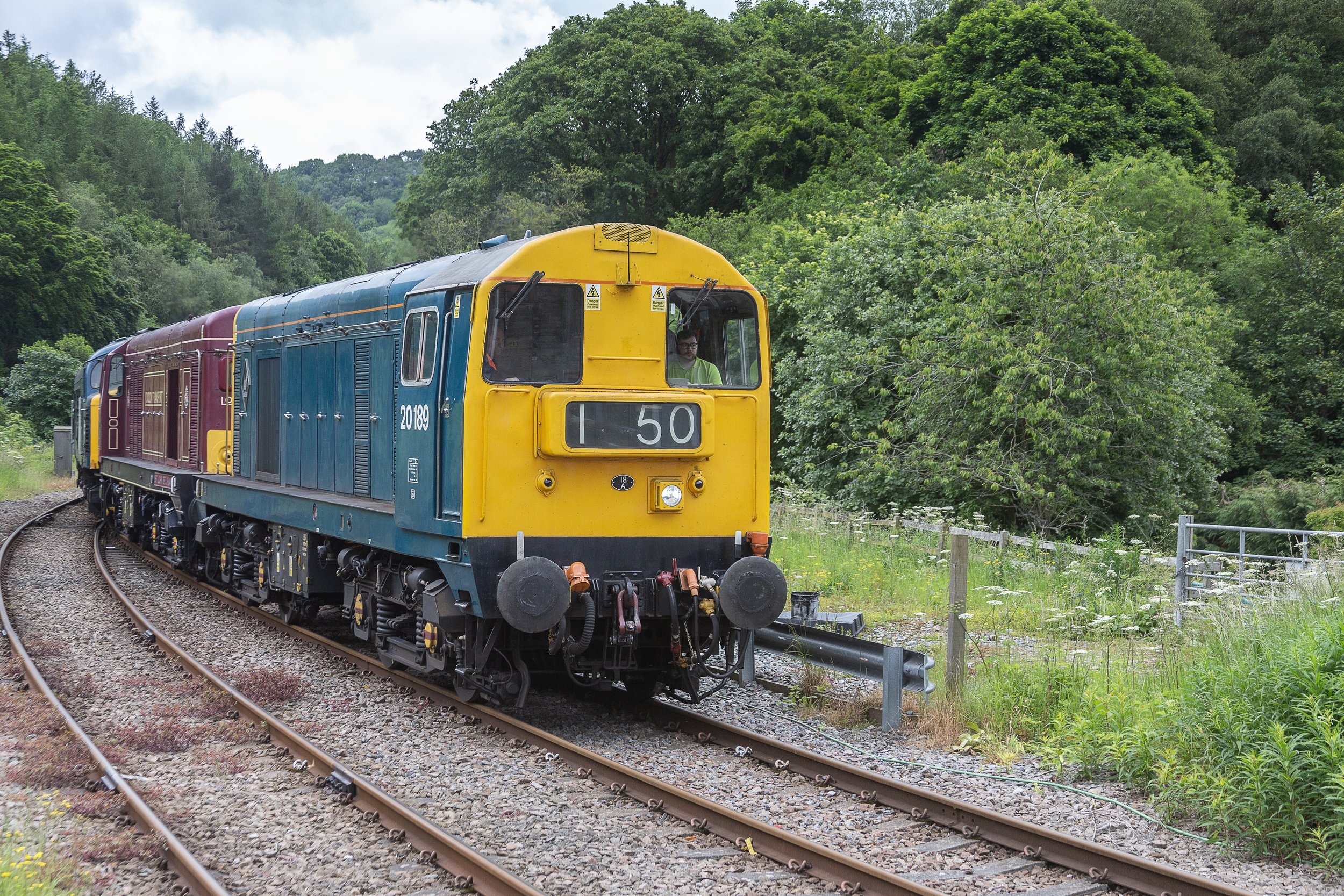 BR Class 20 "20189" Esk Valley Line