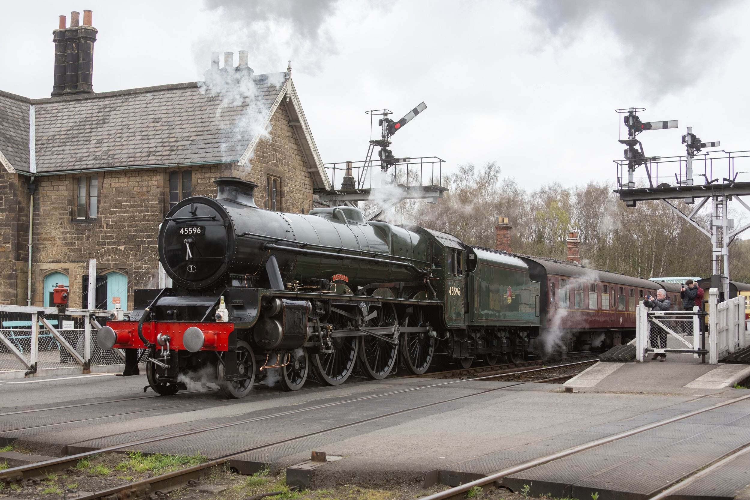LMS 5XP Jubilee Class "Bahamas" 45596