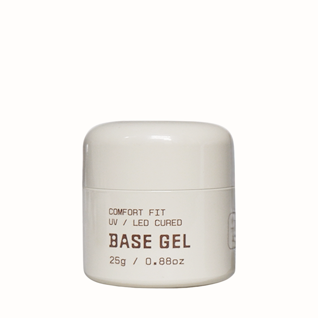 Create a strong foundation with the By En Base Gel, a self-leveling, easy soak-off formula designed for smooth adhesion and long-lasting Japanese gel manicures. This HEMA-free and TPO-free base gel minimizes lifting while maintaining flexibility and 