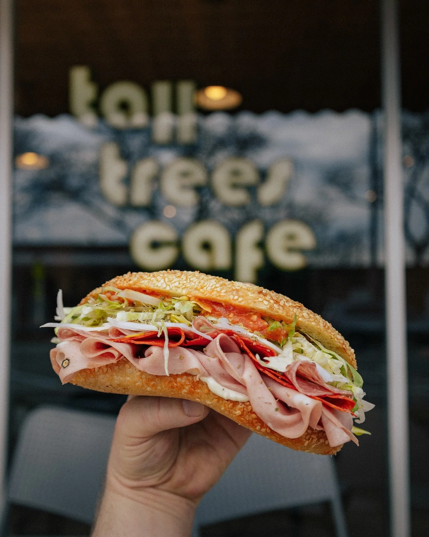 back at it wednesday and we&rsquo;re making sangwiches for lunch

what murda is back on the menu

italian meats and cheese, LTO, roasted tomato spread and lemon garlic mayo with a sprinkle and a squiz o vin on a sesame semolina roll

🤌
