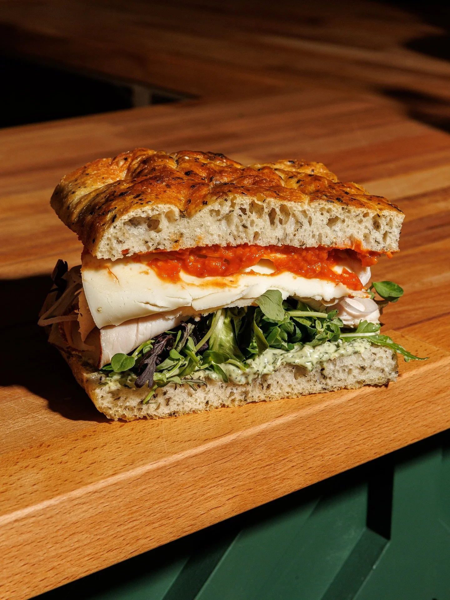 back to your regularly scheduled sandwich programming 11-4 w th f and 10-3 sat

fun fact we have made approx 5709 clongs this year

📸 = @gerardbelevender
