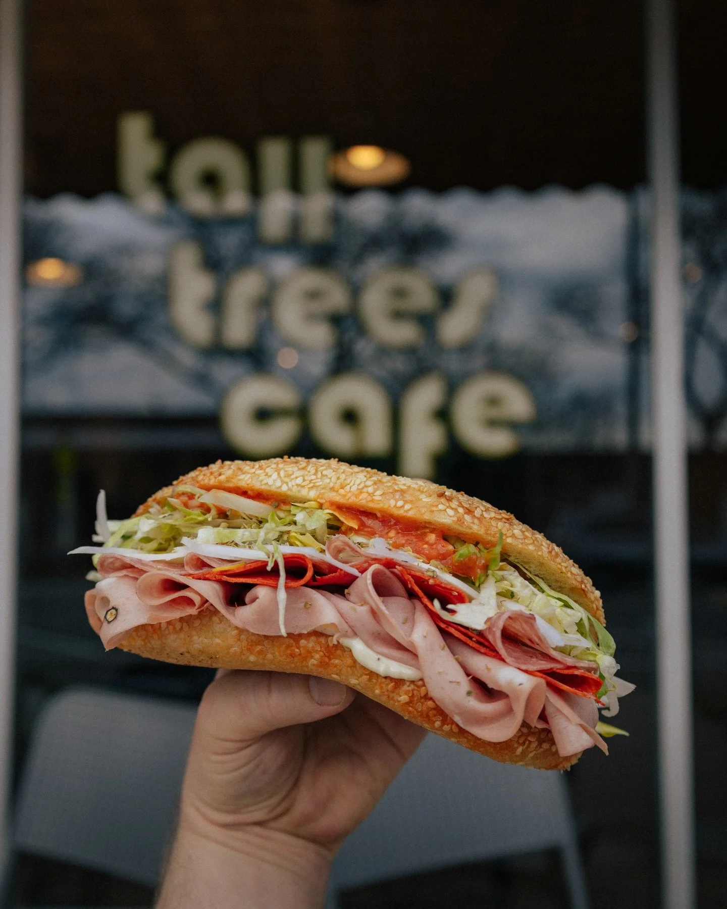 we can&rsquo;t get our beef for the french dip for a couple days so we&rsquo;re running what murda wed/thur. maybe friday if she doesn&rsquo;t sell out.

open for lunch wednesday at 11

kitchen takeover tonight at @barchenin we&rsquo;re making hot do