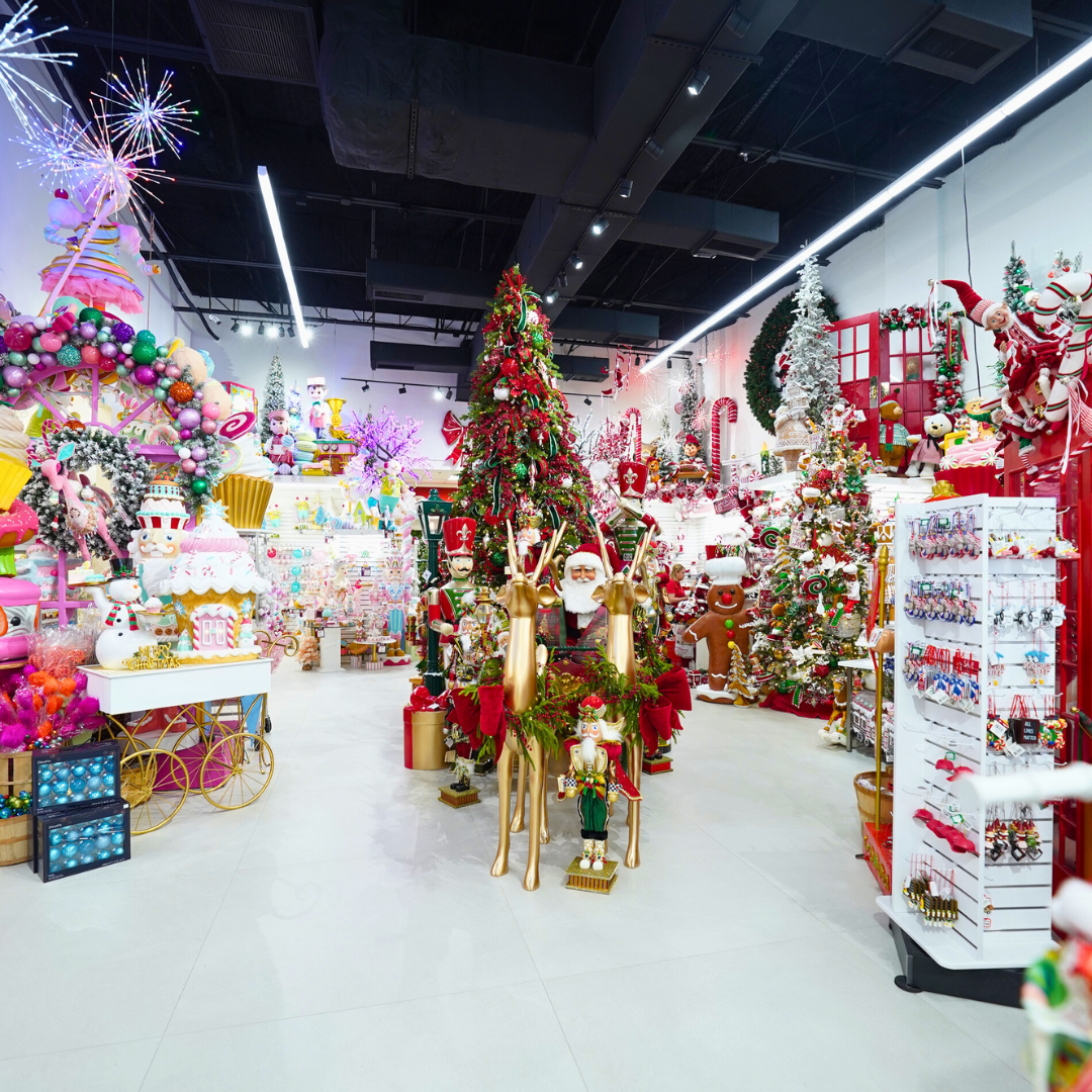 chritsmas apalace.png