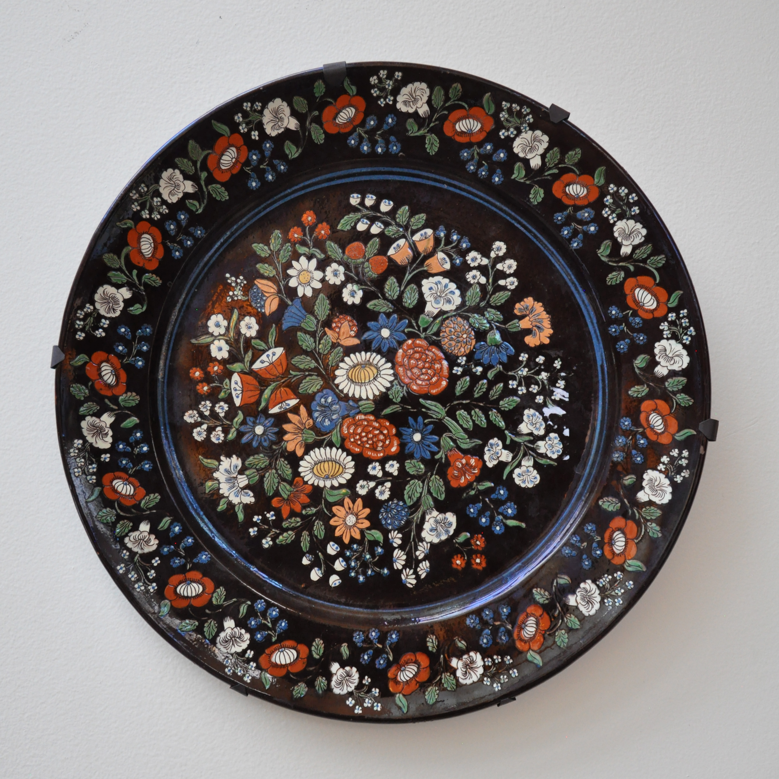 Thoune Plate Main Image.png