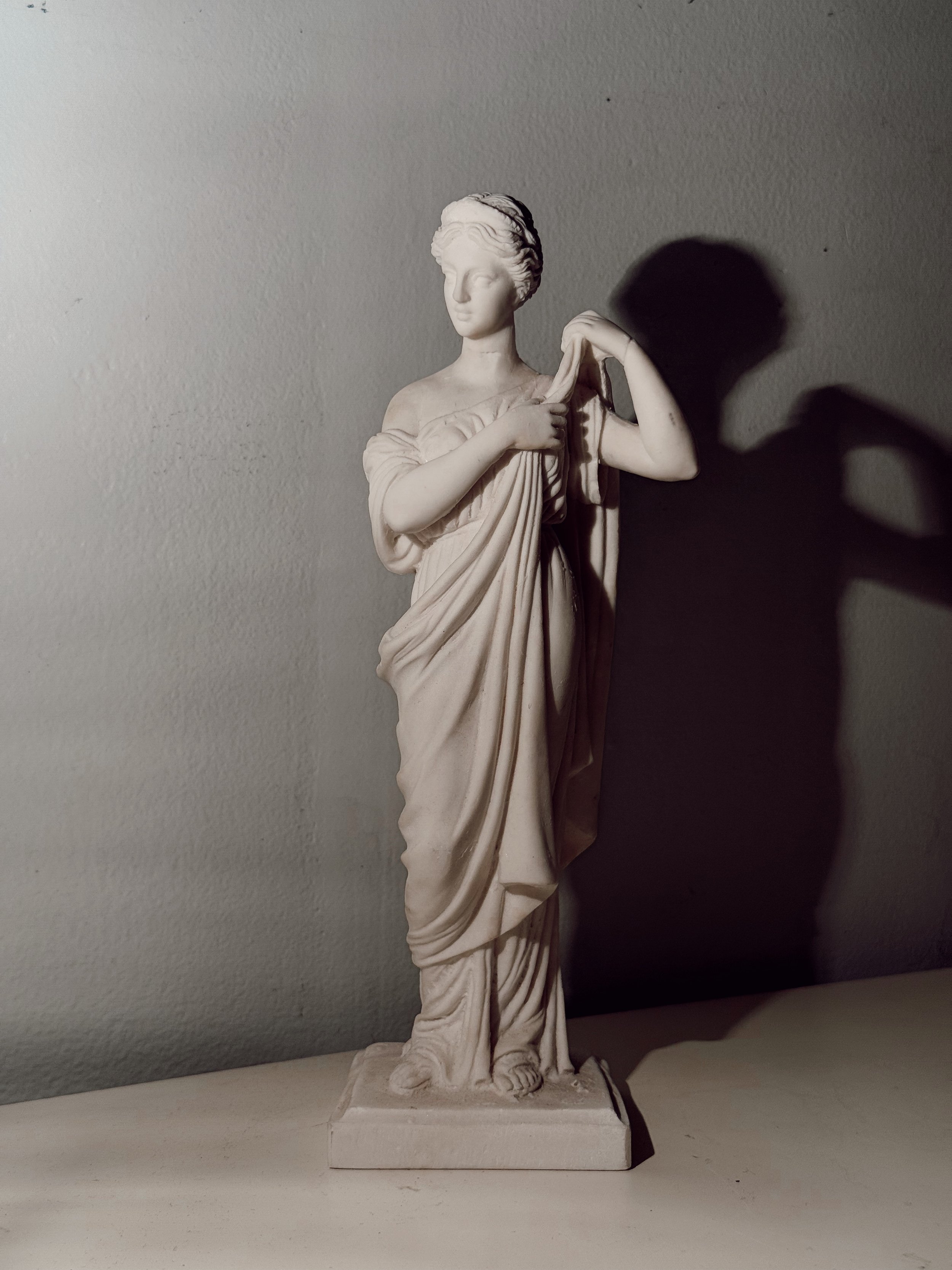 Aphrodite.jpg