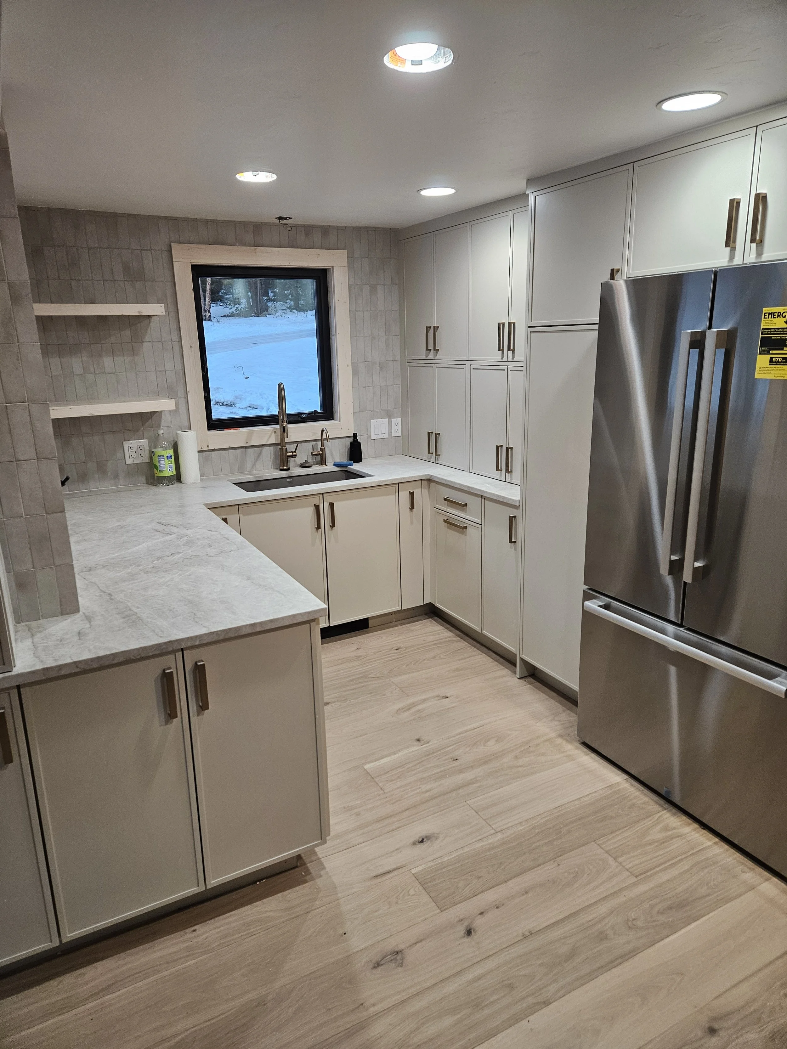 Kitchen finished 2.jpg