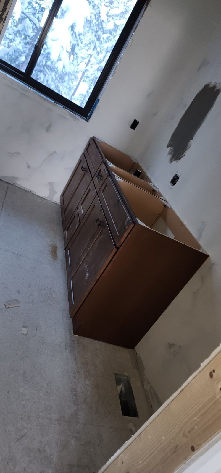 Bathroom cabinets 2.jpg