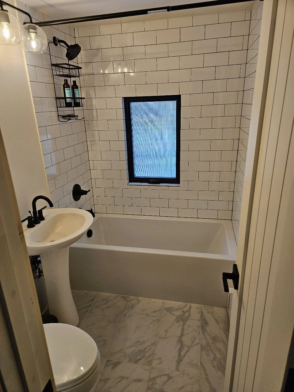 Bathroom with window.JPEG