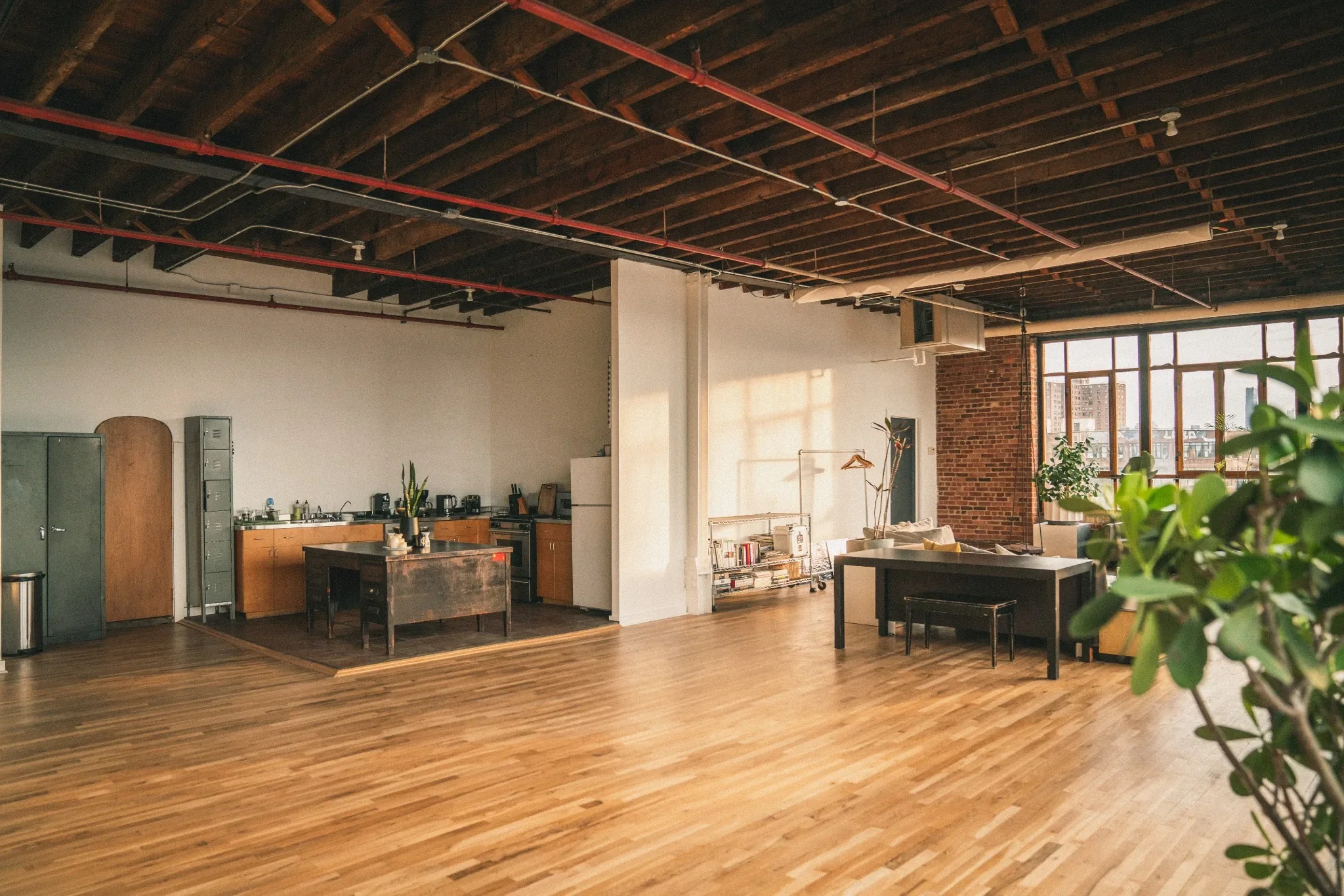 Brooklyn Loft and Kitchen 13.webp