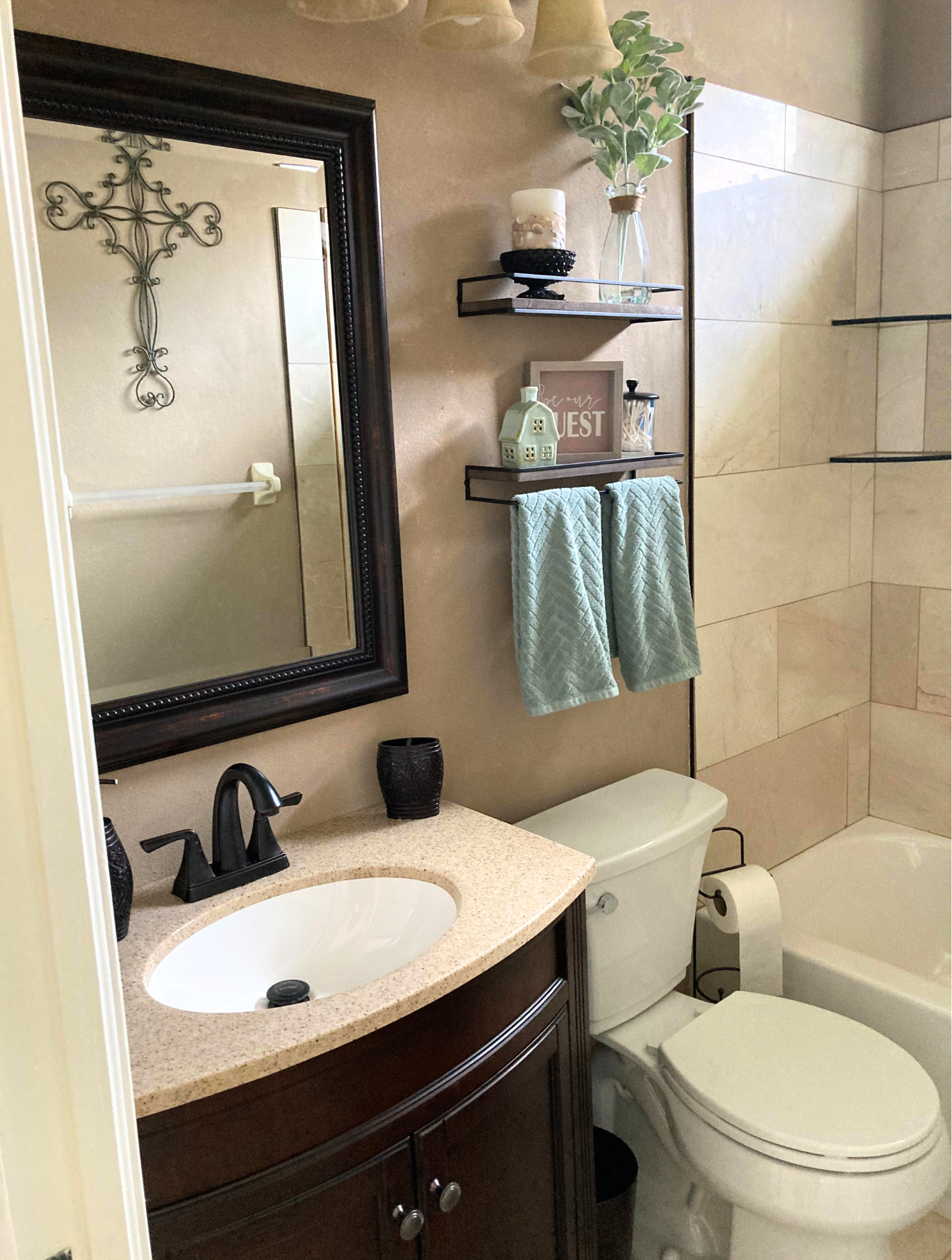 Remodeled bathroom in Bradenton, FL