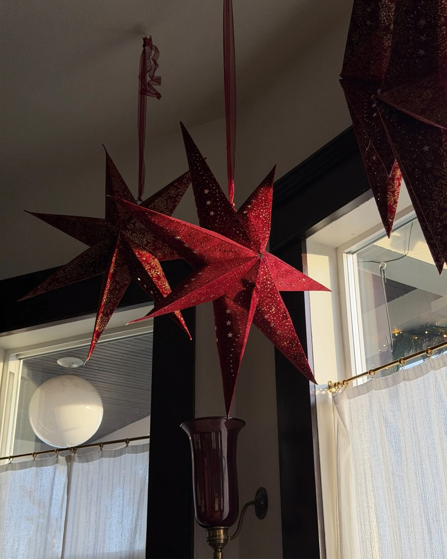 What do you mean it&rsquo;s time to take down Christmas? 🥹 #christmas2025 #holidaydecor #christmasdecor