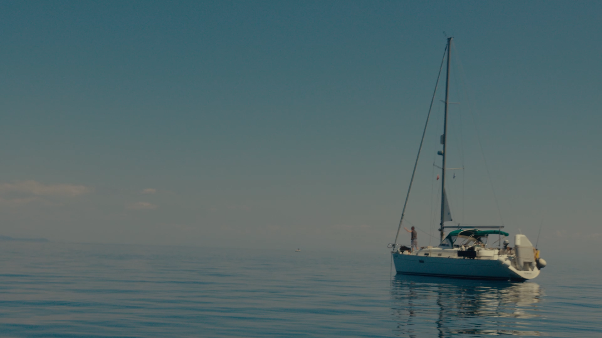 boat 2_00852270.mp4.09_51_52_01.Still001.png