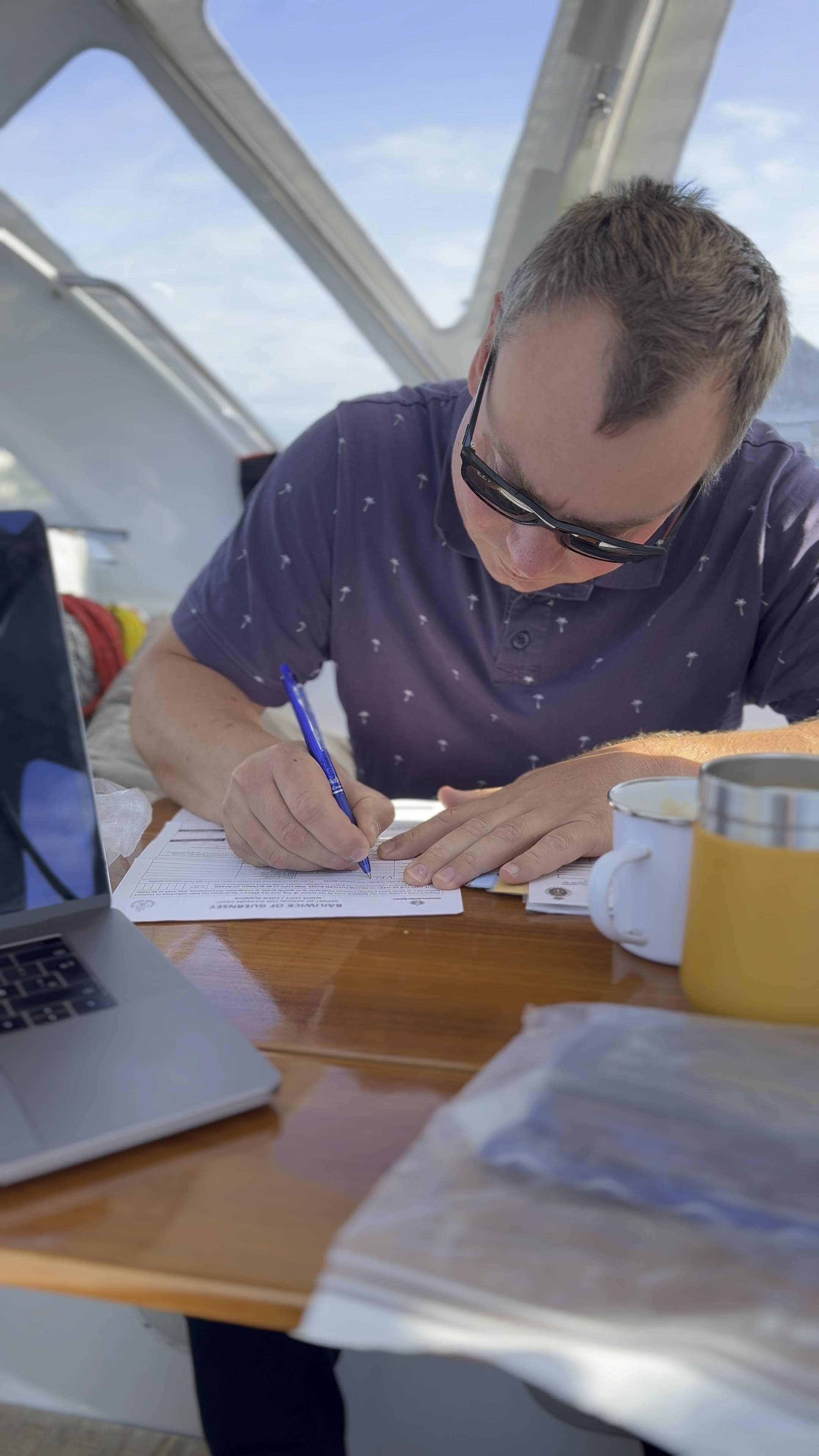 indklarering guernsey.png