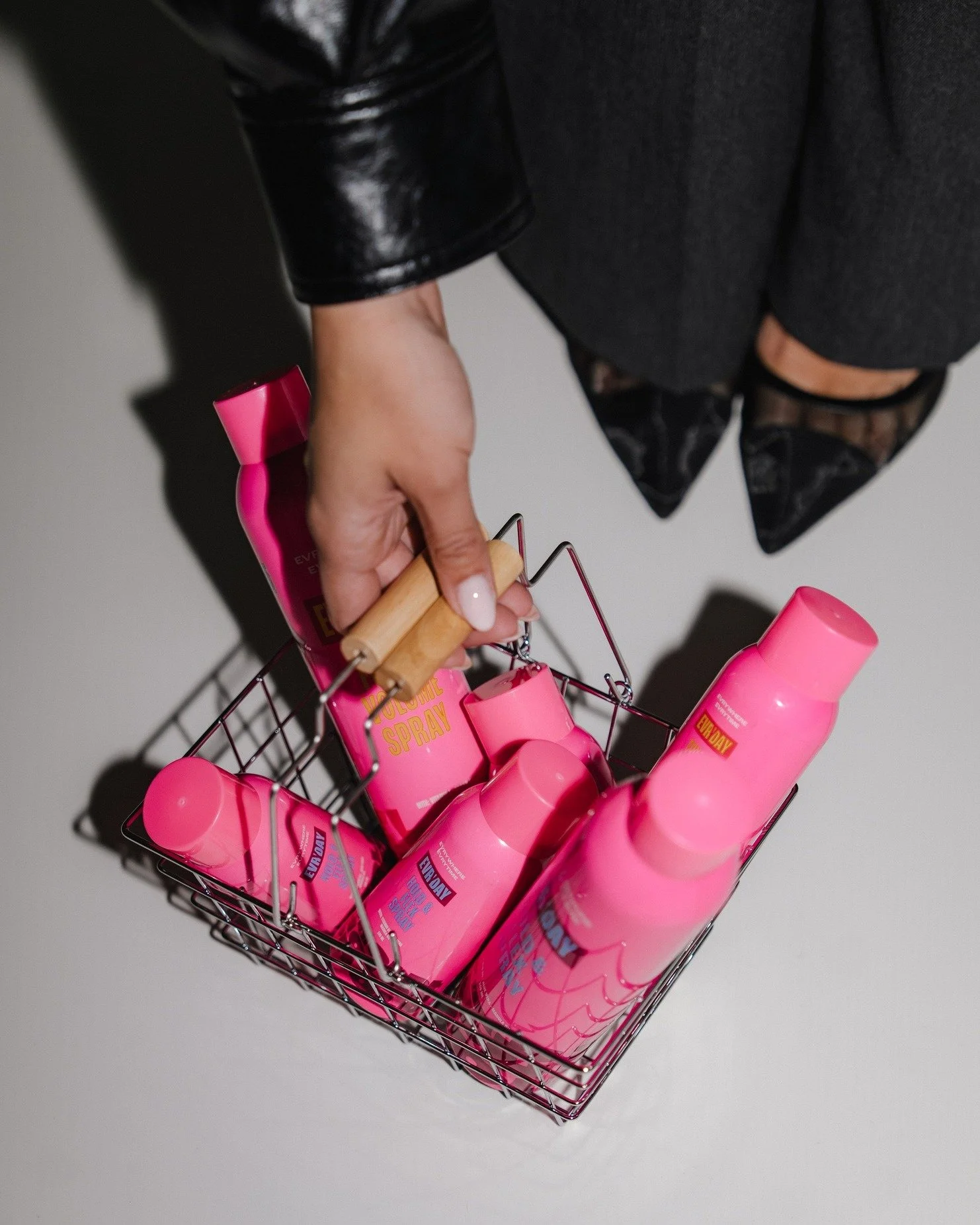 They say don’t put all your eggs in one basket… but we put all our sprays π§Ίπ ready for volume that lasts and hold that flexes?