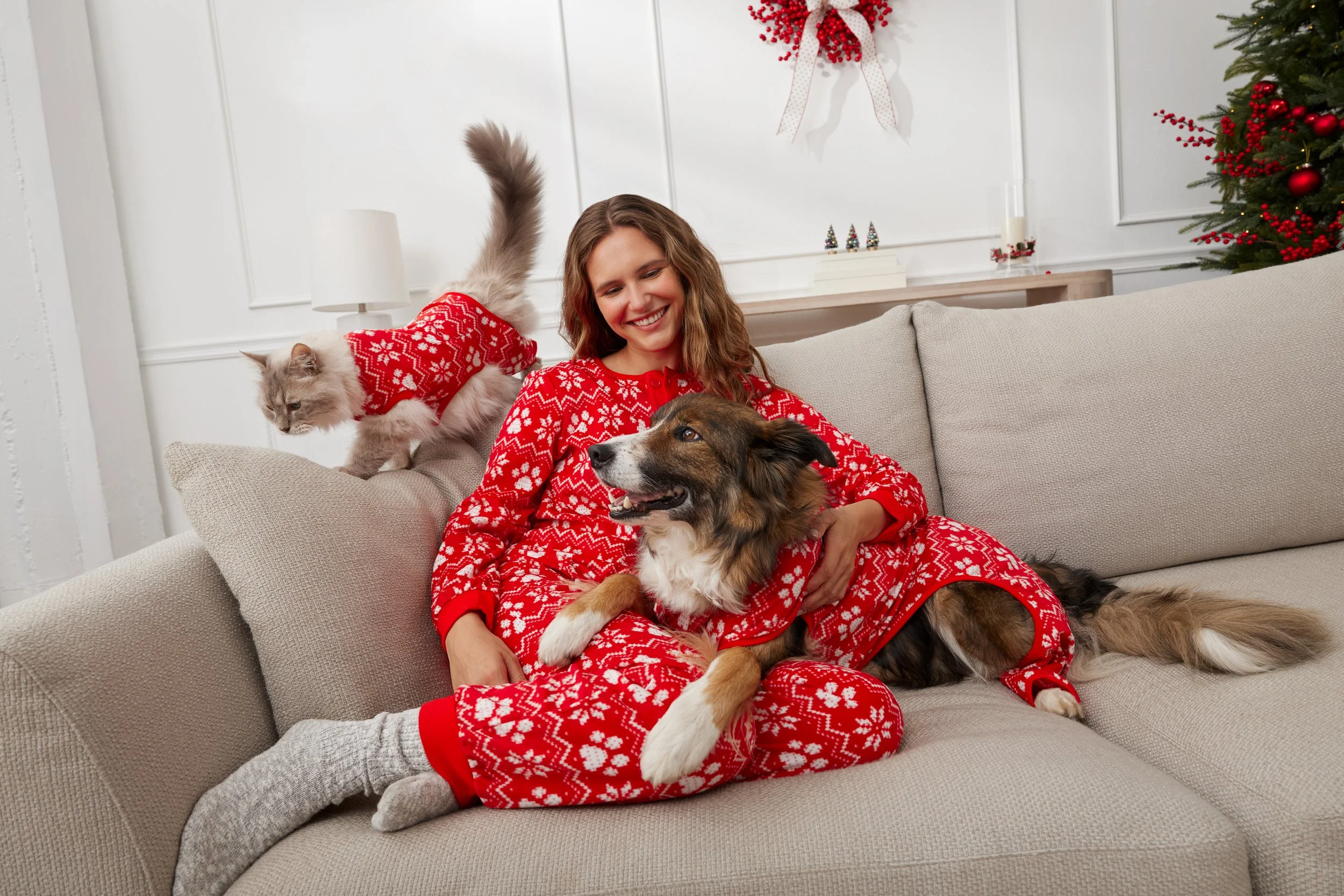 Holiday_Store_MatchingPJs_Charlie_Erckle_Harrison_0262.jpg