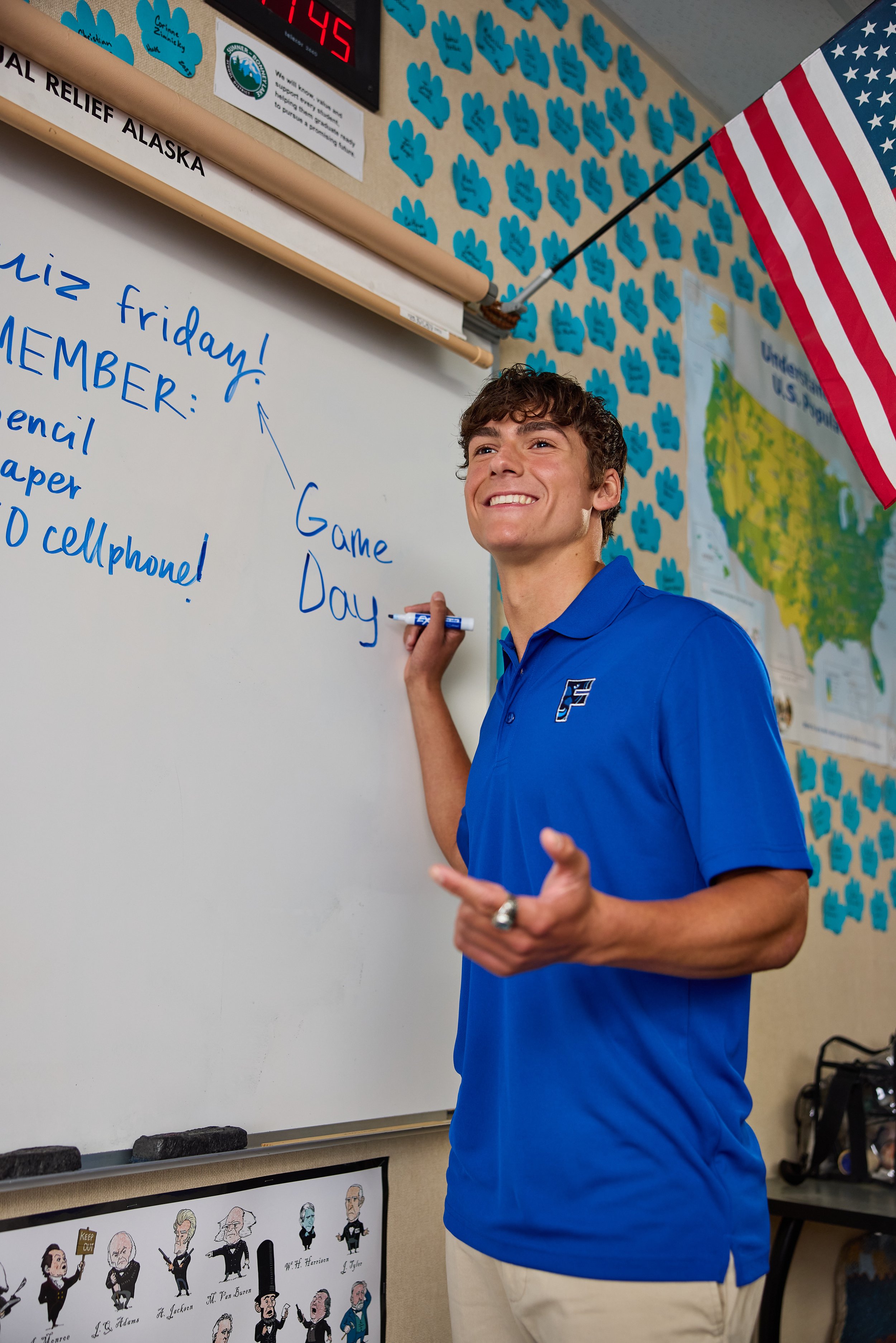 Classroom_Desk_Hangout_3_170 (1).jpg