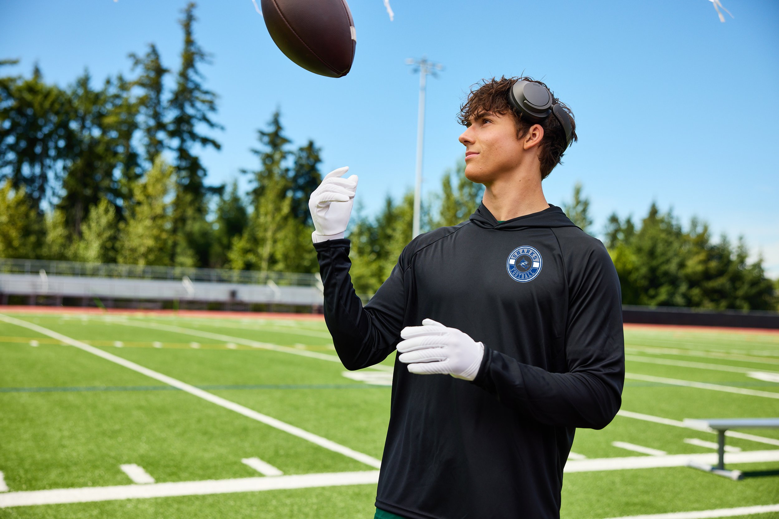 Turf_Solo_4_046_SharksFootball.jpg