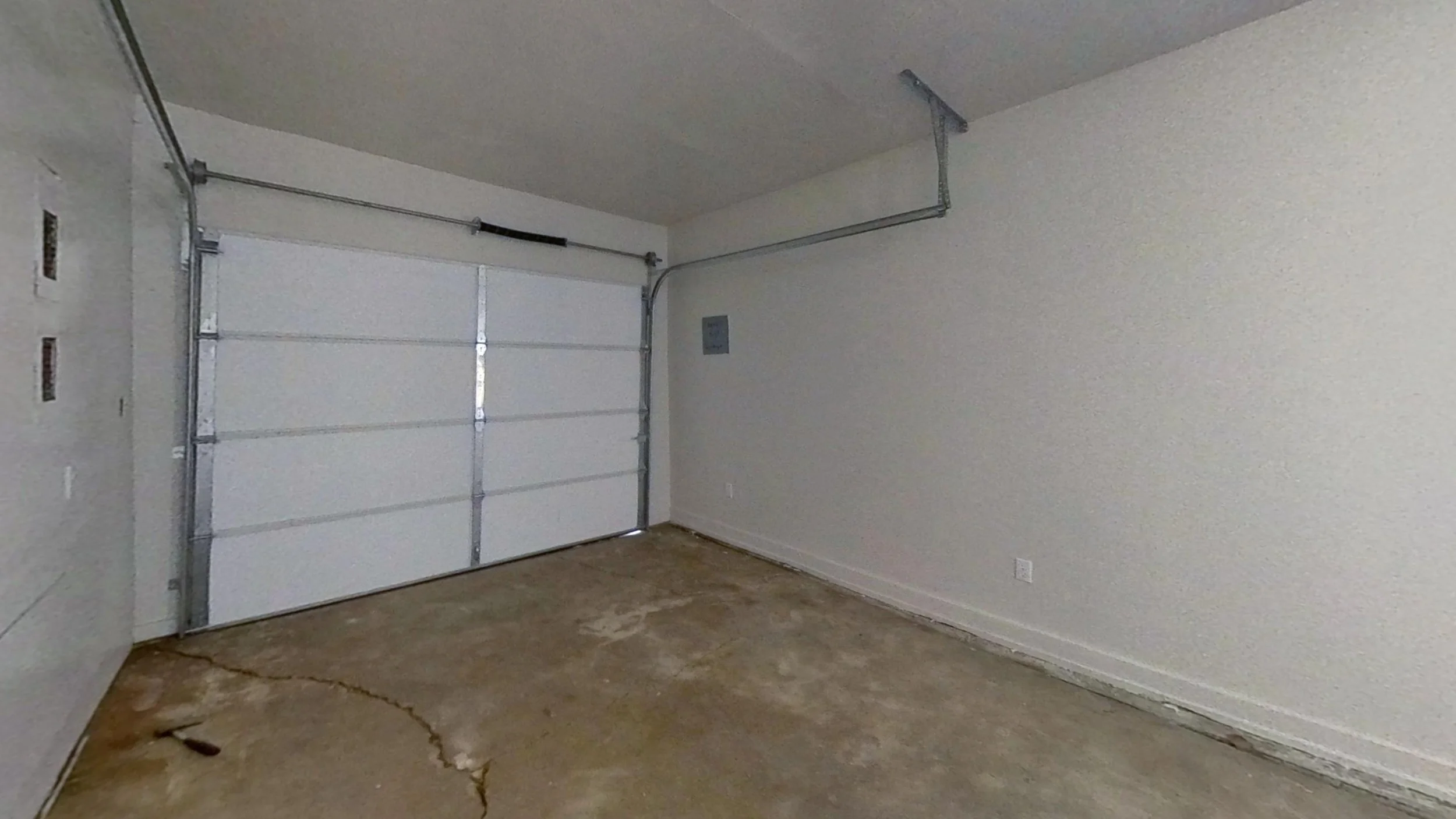 103-Meiners-St-Garage.jpg