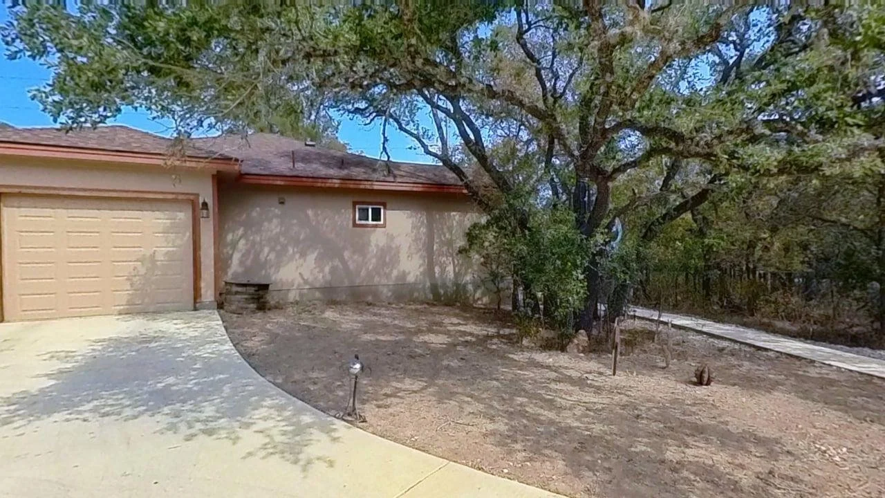 Cherry-Casita-10222025_161505.jpg