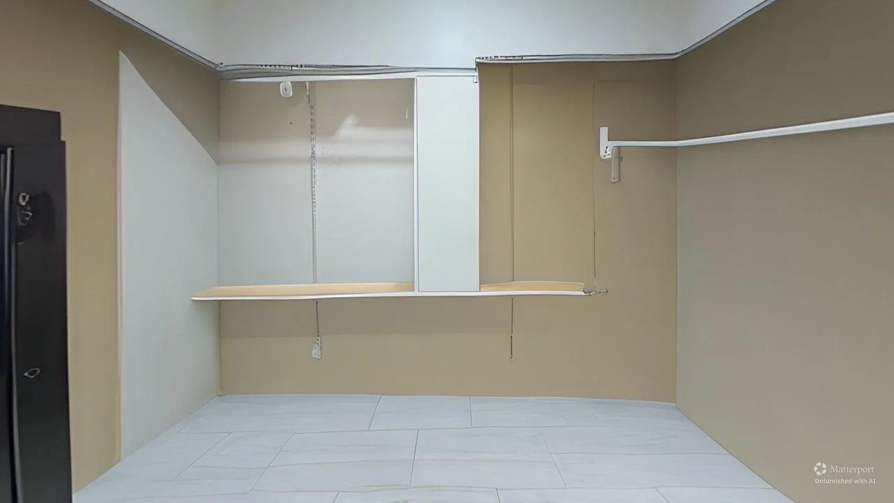 111-Clydesdale-Rd-Closet-Defurnished.jpg