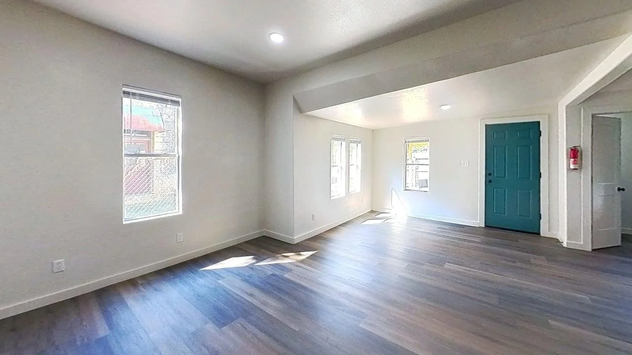 160-Fredericksburg-Living-Room.jpg