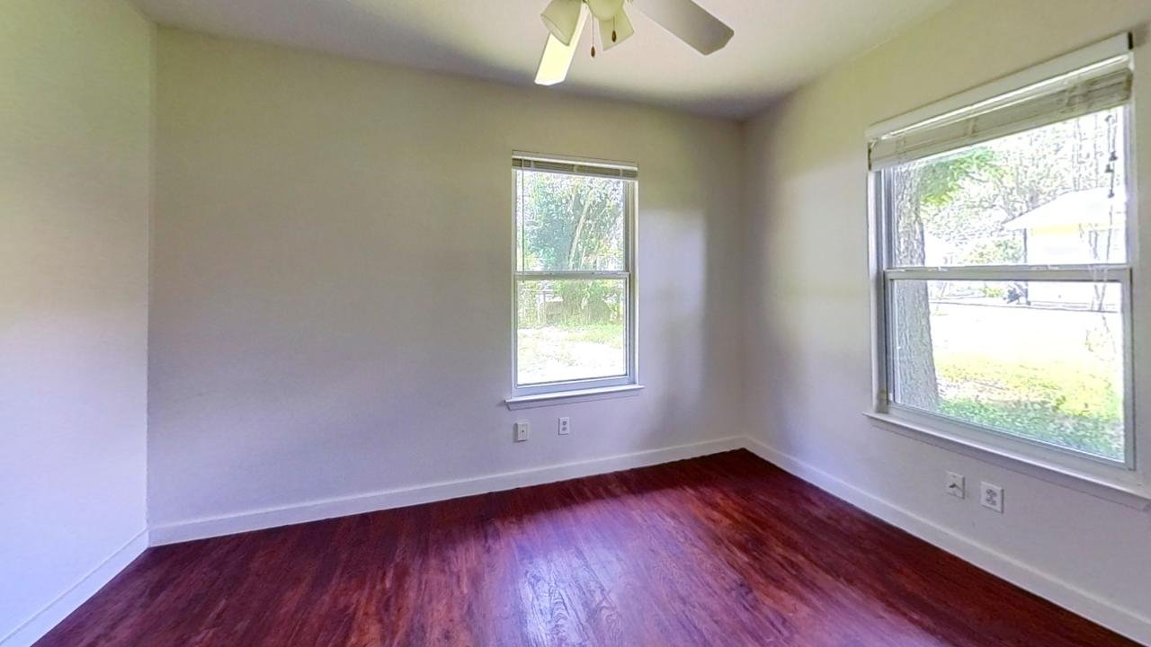 210-Jackman-Bedroom-1.jpg