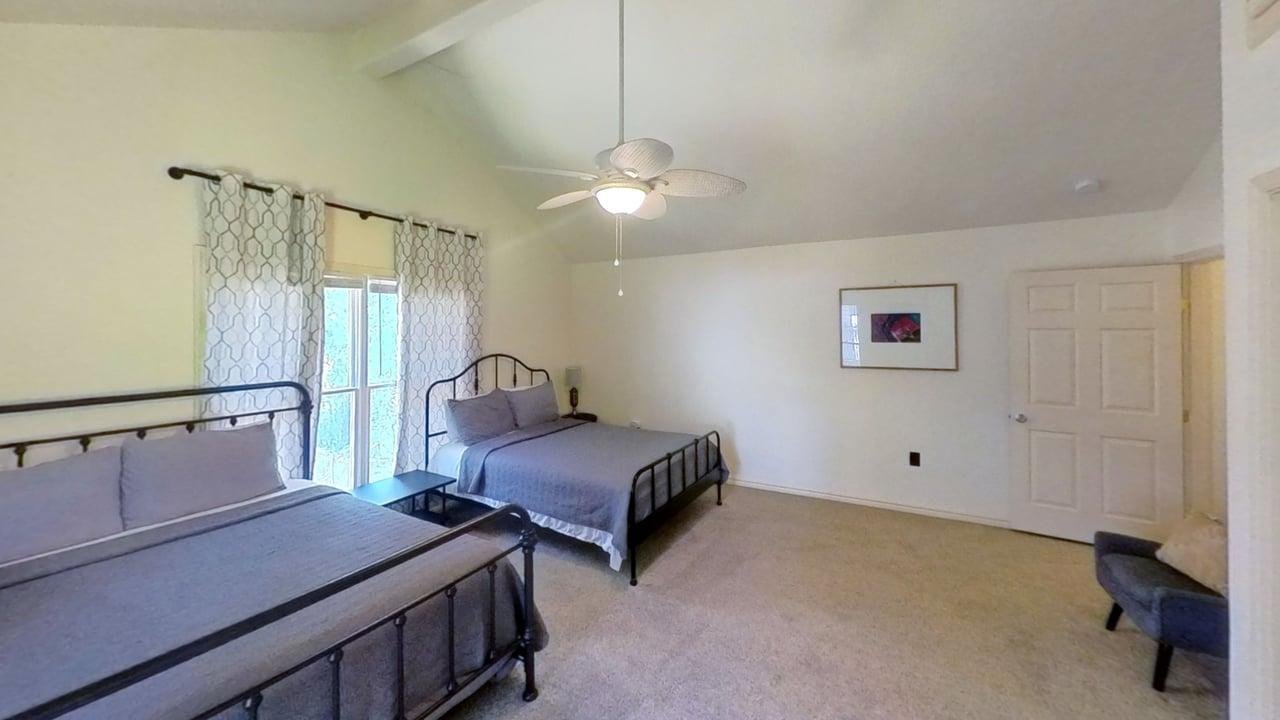 433-Sunflower-W-San-Antonio-St-Bedroom 3.jpg