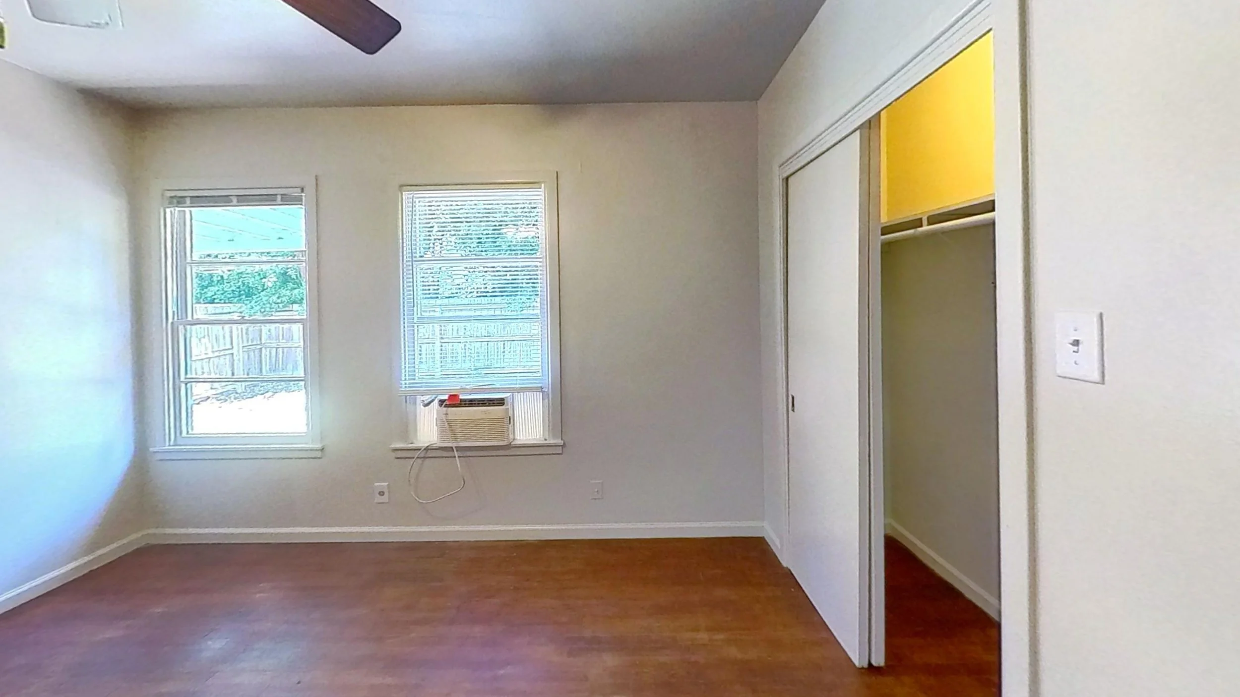 103-Meiners-St-Bedroom 1.jpg