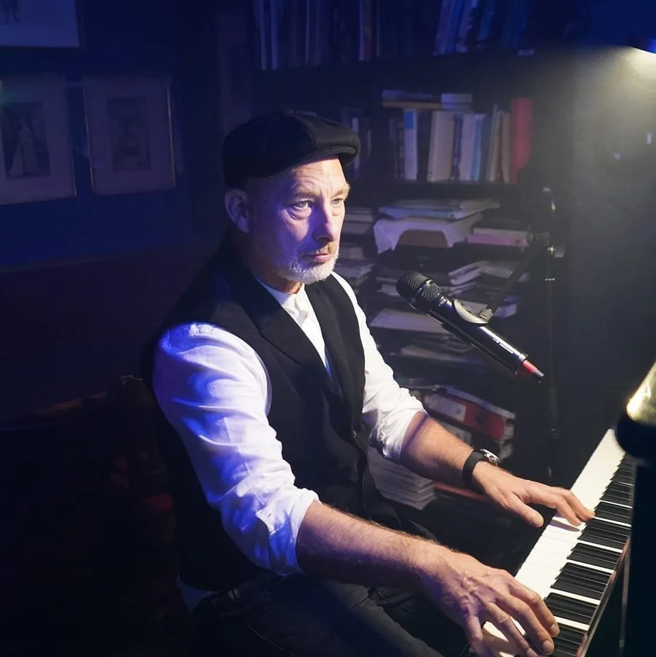 PETE SAUNDERS DUO