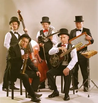 THE BONESHAKER TRIO - LIVELY JAZZ