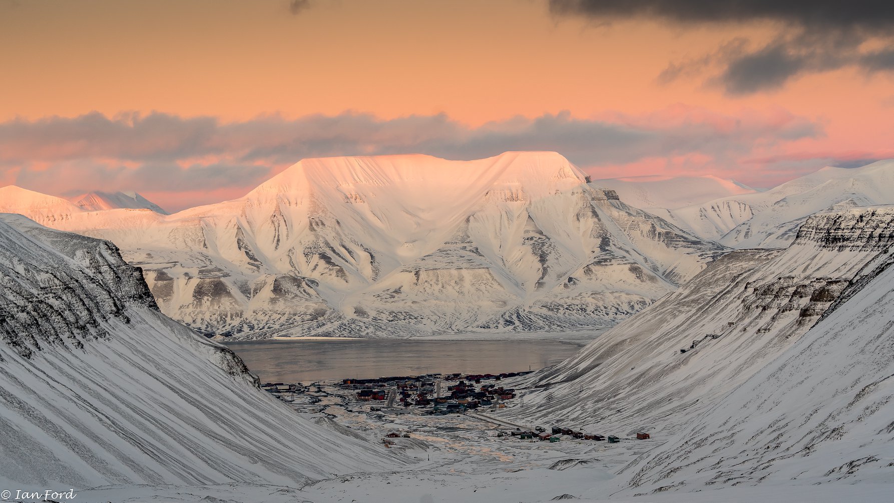 Svalbard.jpg