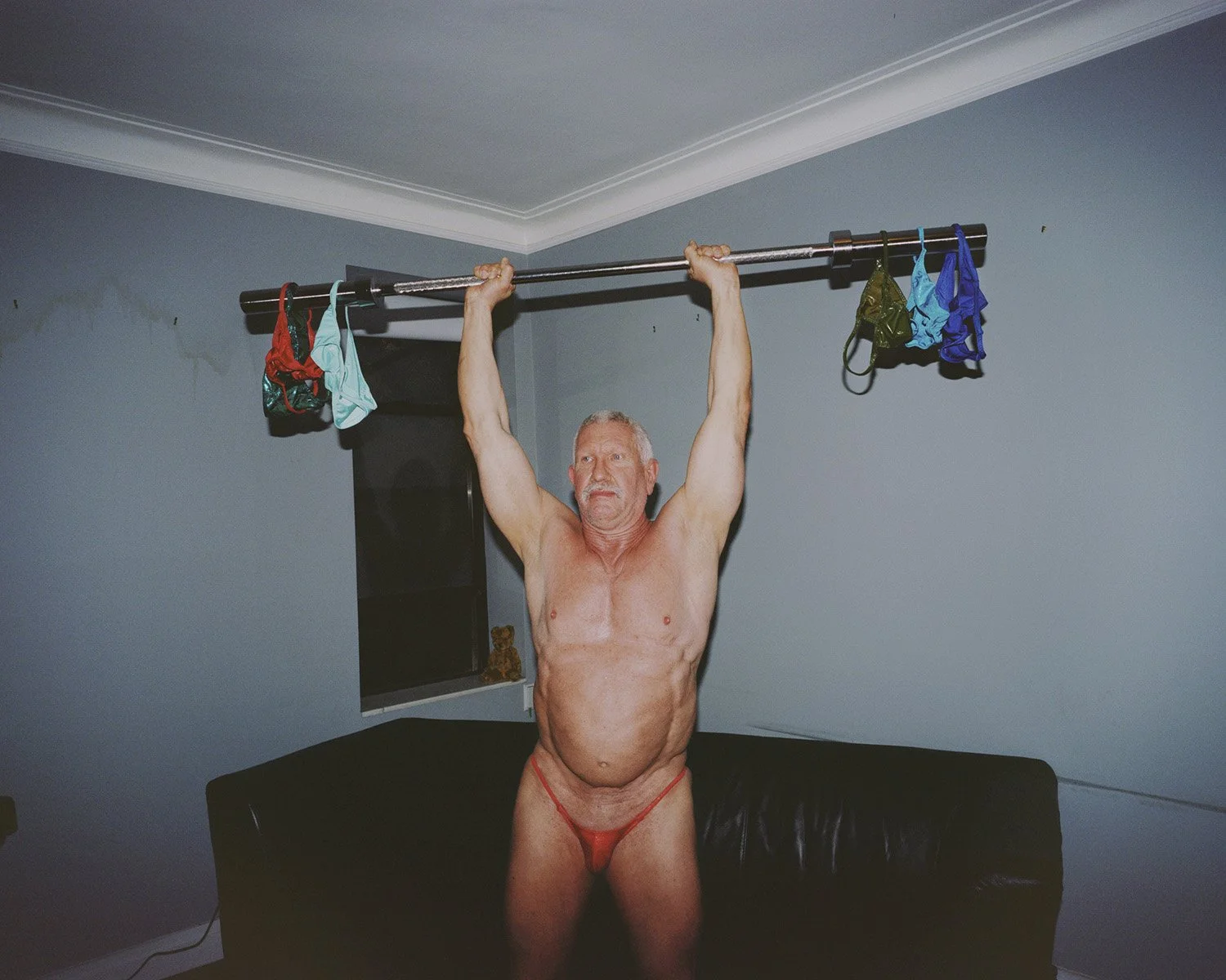 MODEL MAYHEM_PLATE_026_5x4.jpg