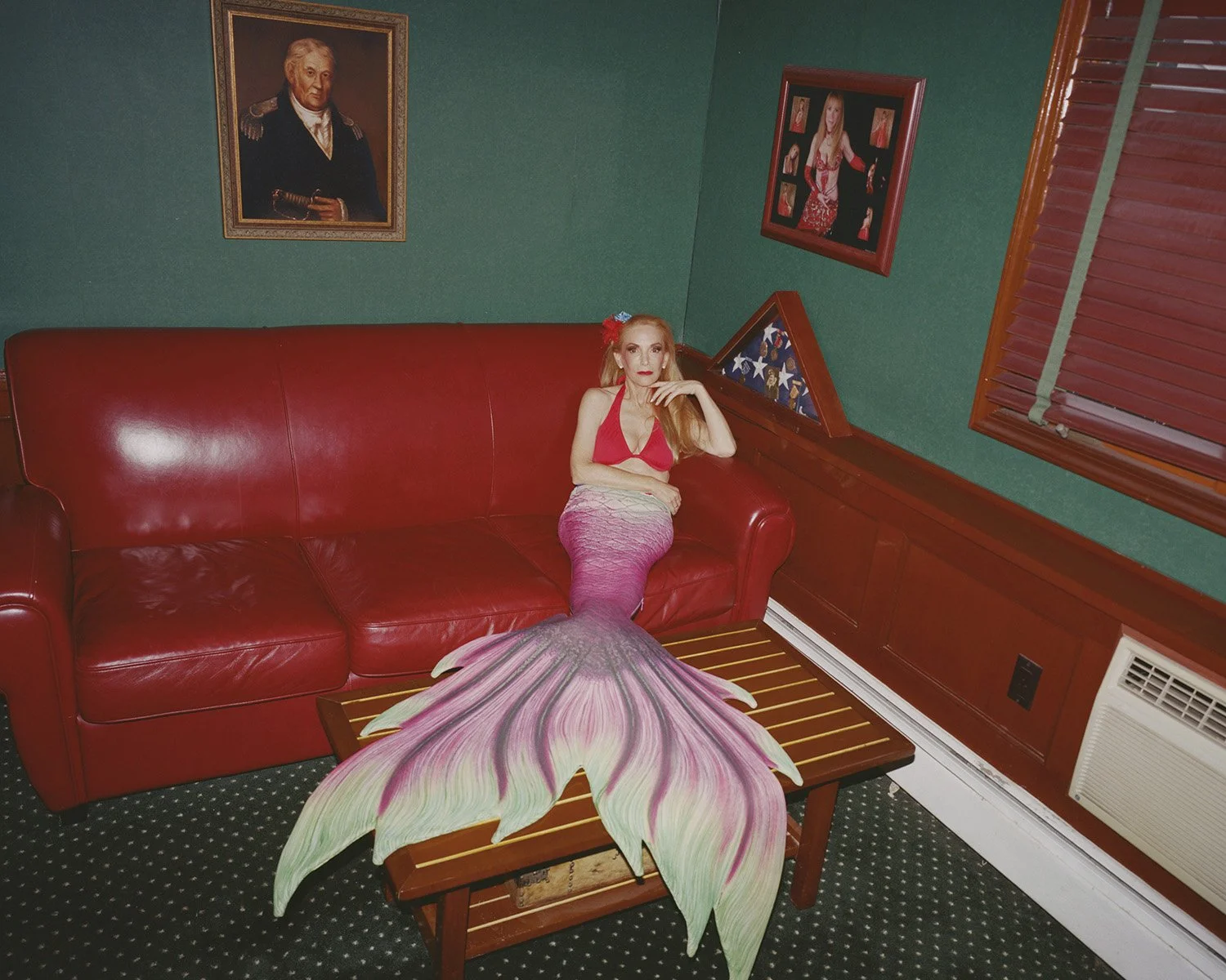 MODEL MAYHEM_PLATE_031_5x4.jpg