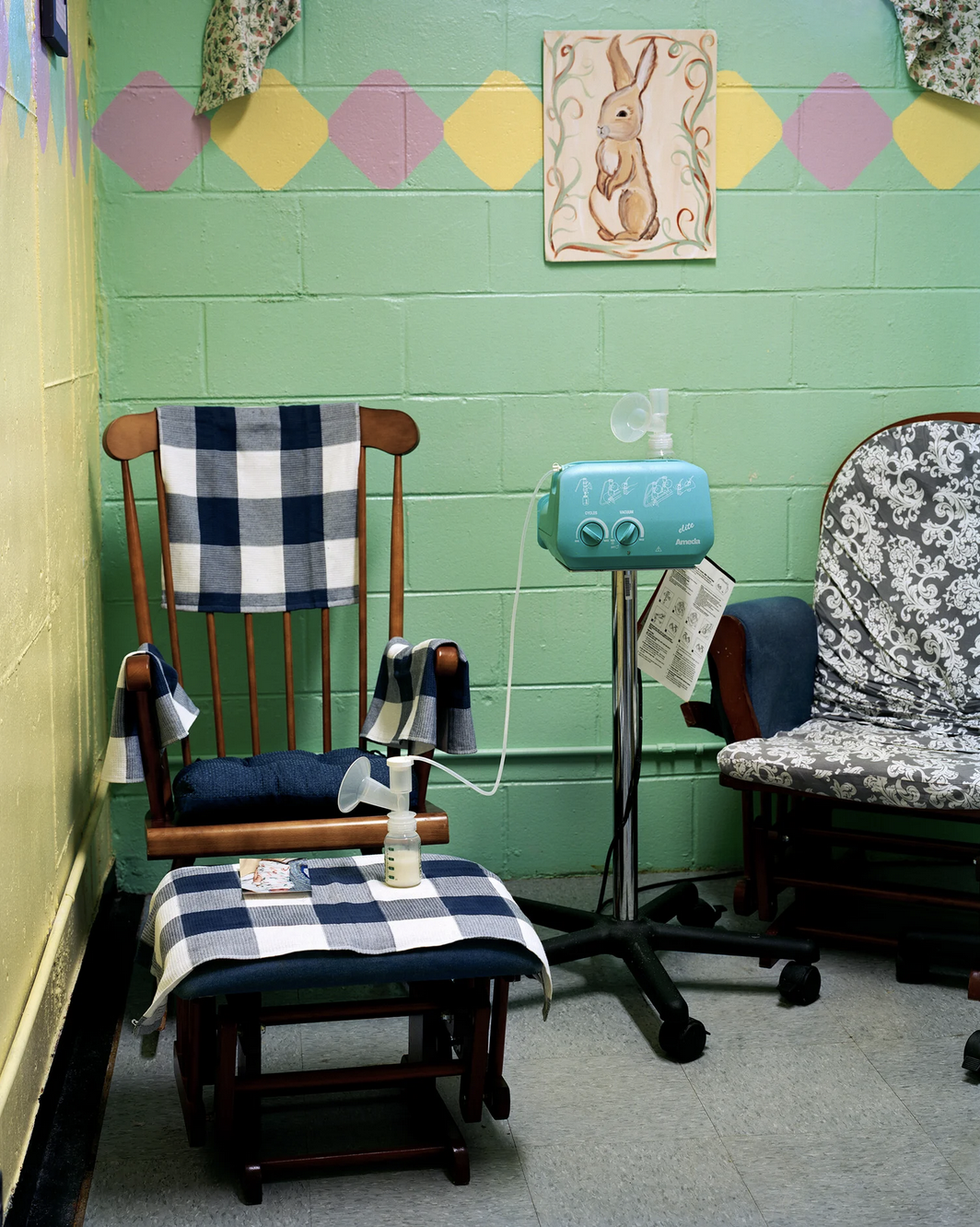 Corinne May Botz, Incarcerated Parent, Julia Tutwiler Prison for Women for Milk Factory series
