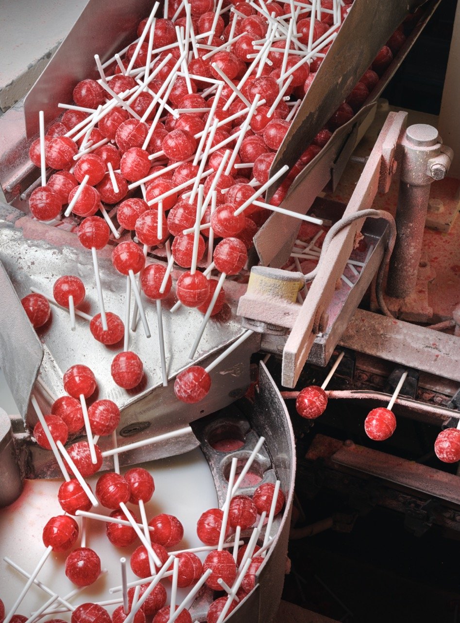 Christopher Payne, Colombina Candy Factory series, Strawberry Bon Bon Bums being Sorted, 2017