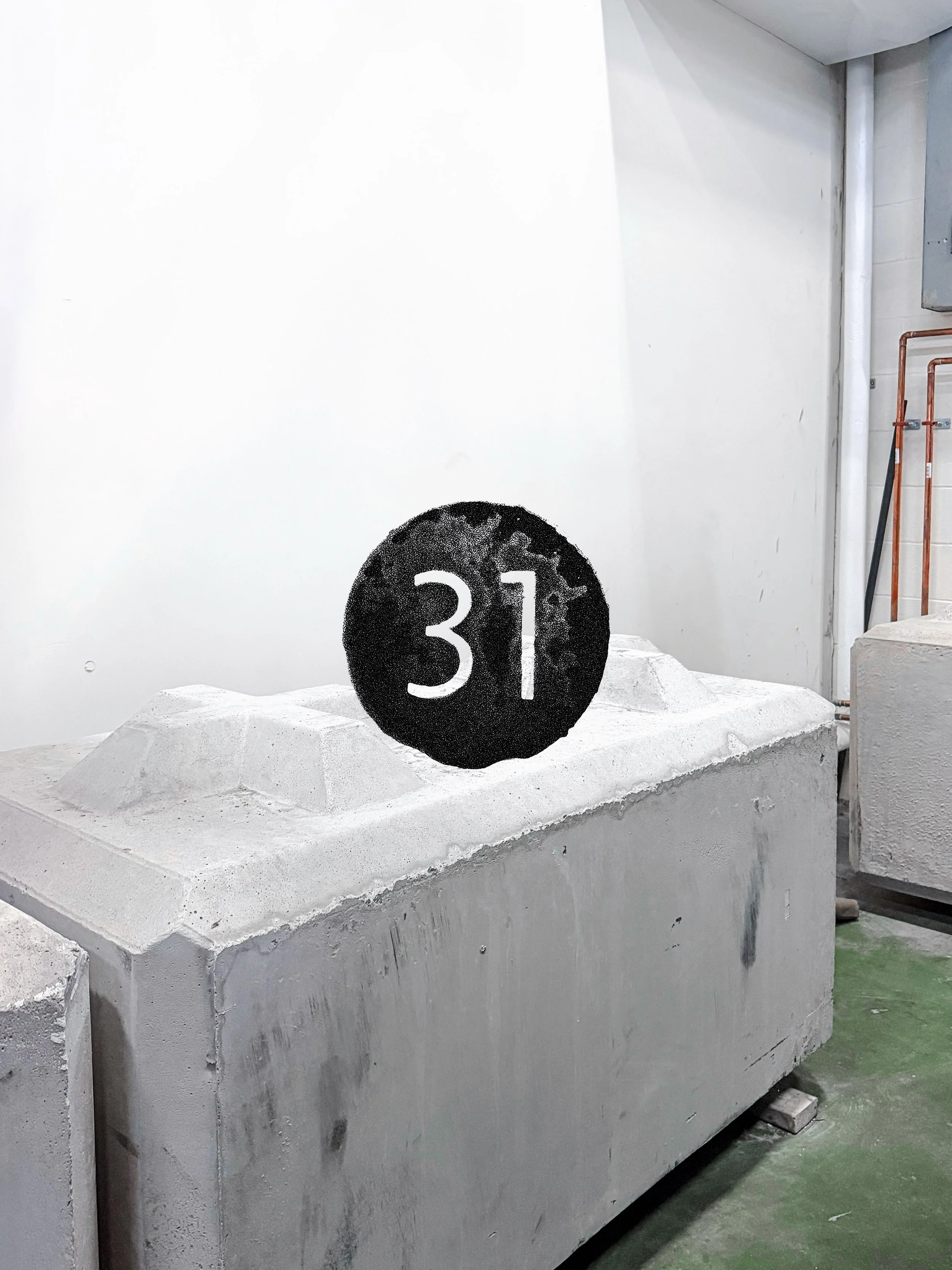 Interior 31 is rooted in an appreciation for materiality, contrast, and form.

An exploration of how opposing textures, structures, and surfaces can exist in balance.