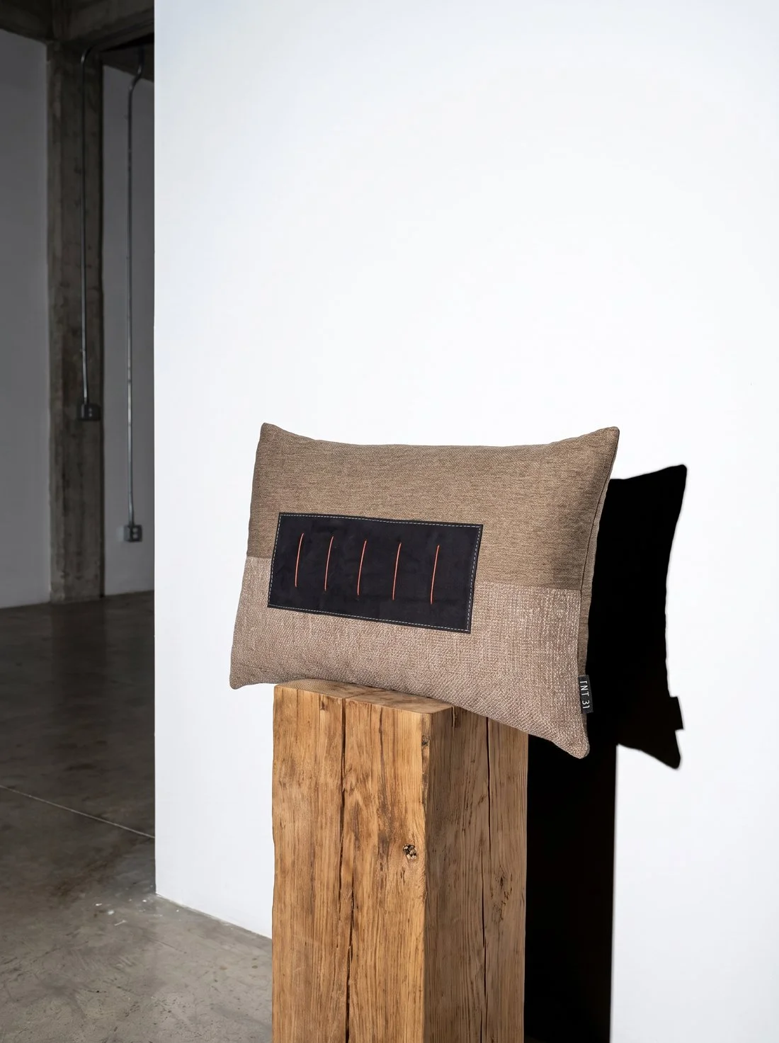NASARA_01_Cushion.jpg