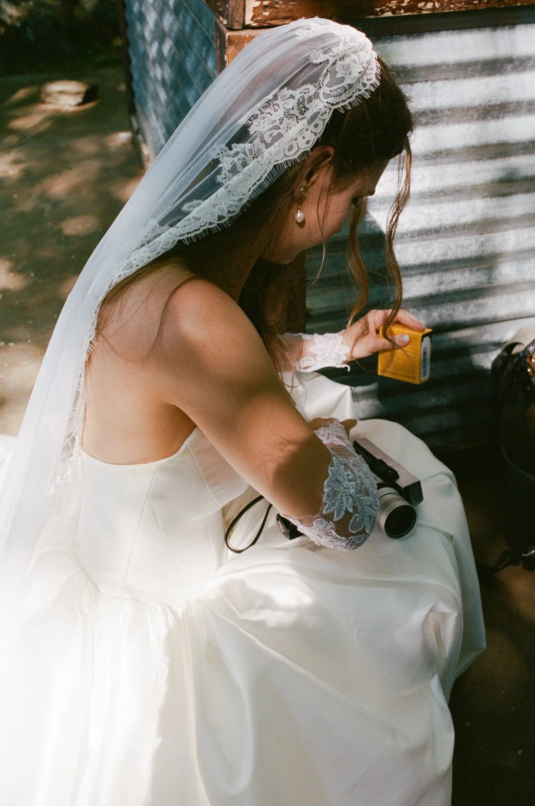 Bride with a super8 camera