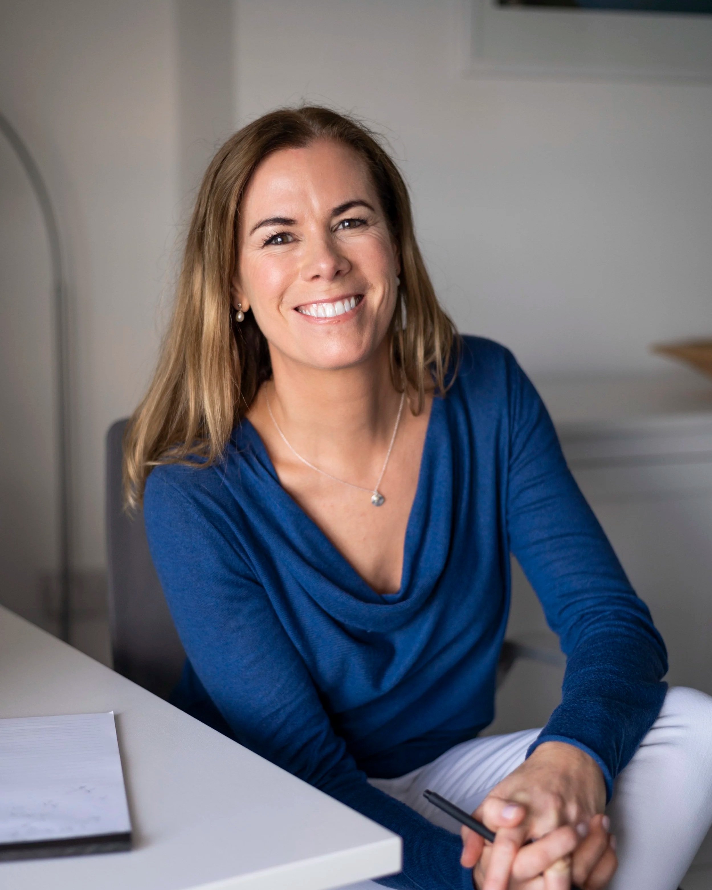 Blue Top - office 0036.jpg