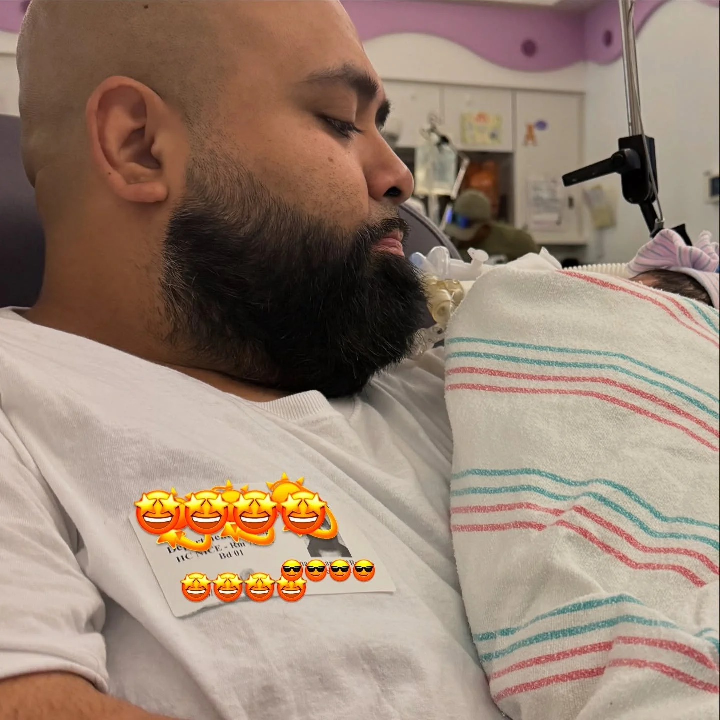 Father&rsquo;s Day hits different this year. 🥲

Being able to hold my daughter for the first time on Father&rsquo;s Day is the icing on the cake. 🎂 🙂&zwj;&harr;️

IF YOU&rsquo;RE SEEING THIS HAPPY FATHER&rsquo;S DAY! 

Rest eazy Estrella we&rsquo;