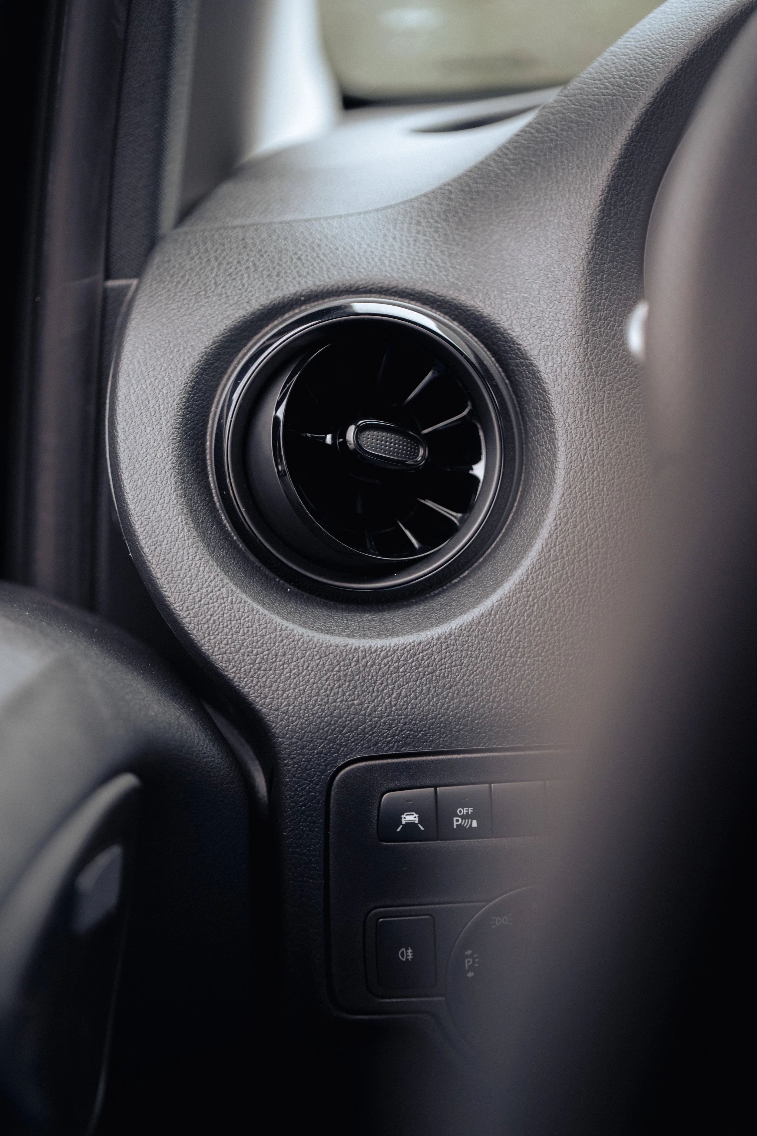 20260914_Connect+-2.jpg