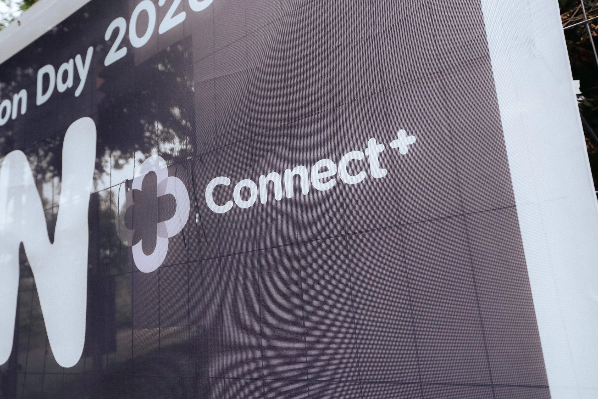 20260914_Connect+-25.jpg