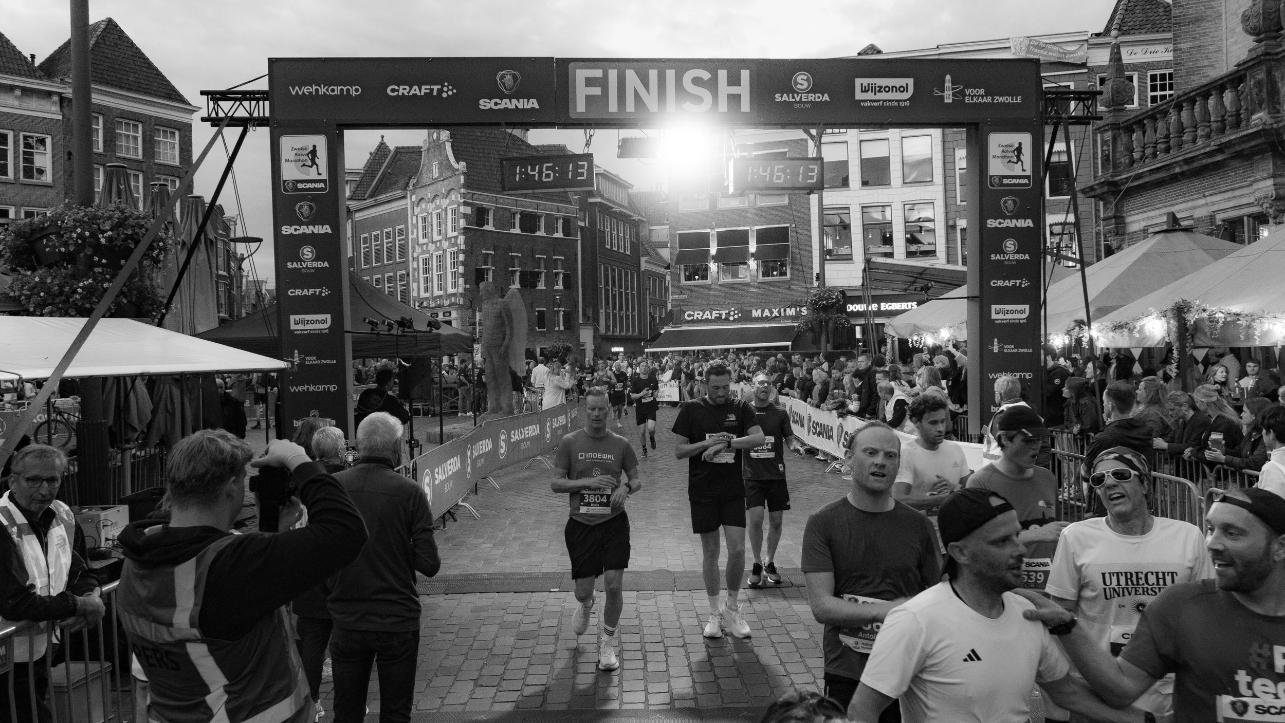Foto's_halvemarathon_zwolle-120.jpg