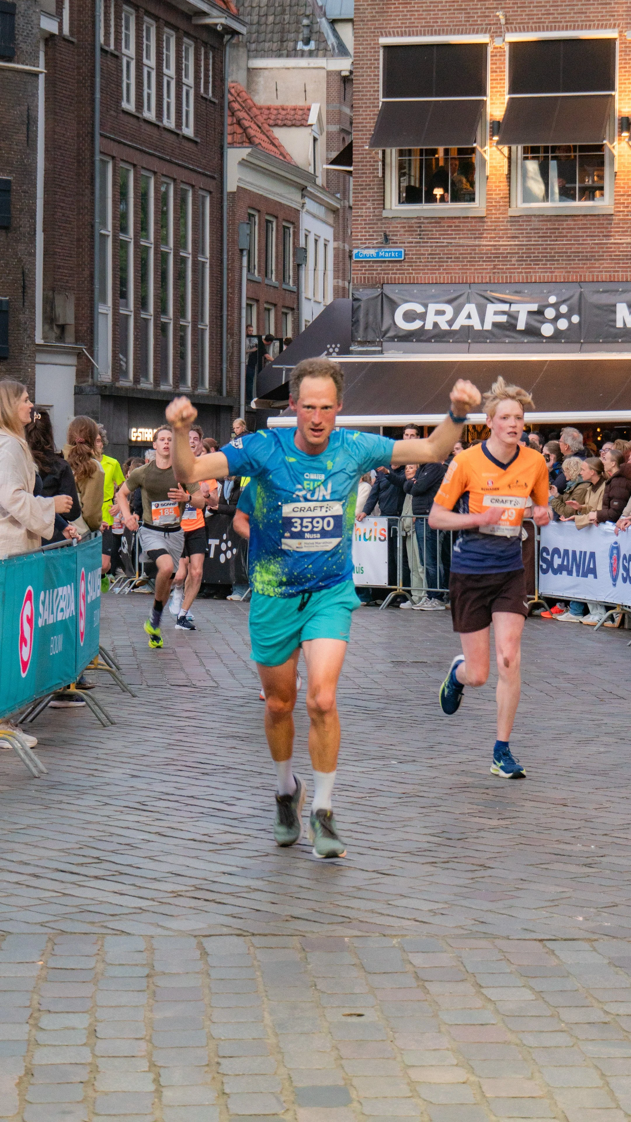 Foto's_halvemarathon_zwolle-112.jpg