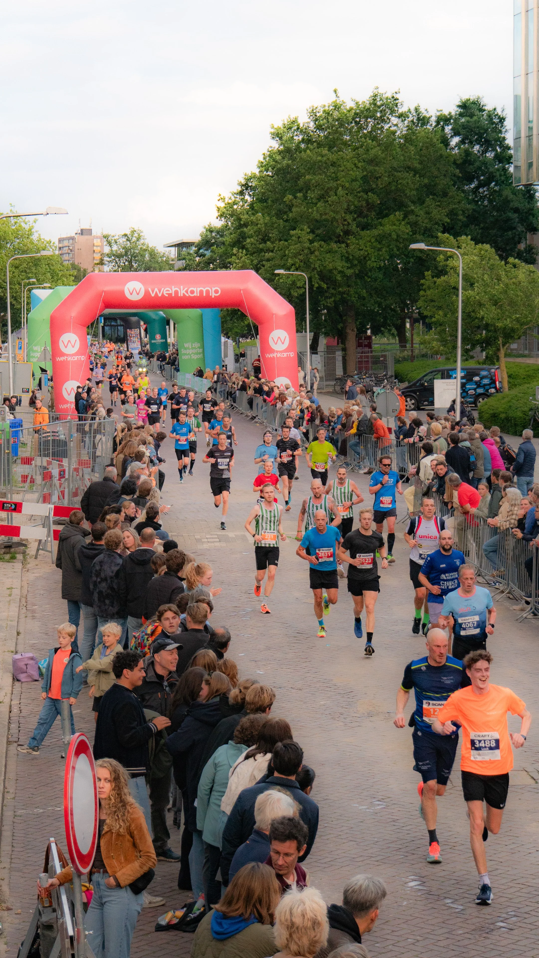 Foto's_halvemarathon_zwolle-102.jpg