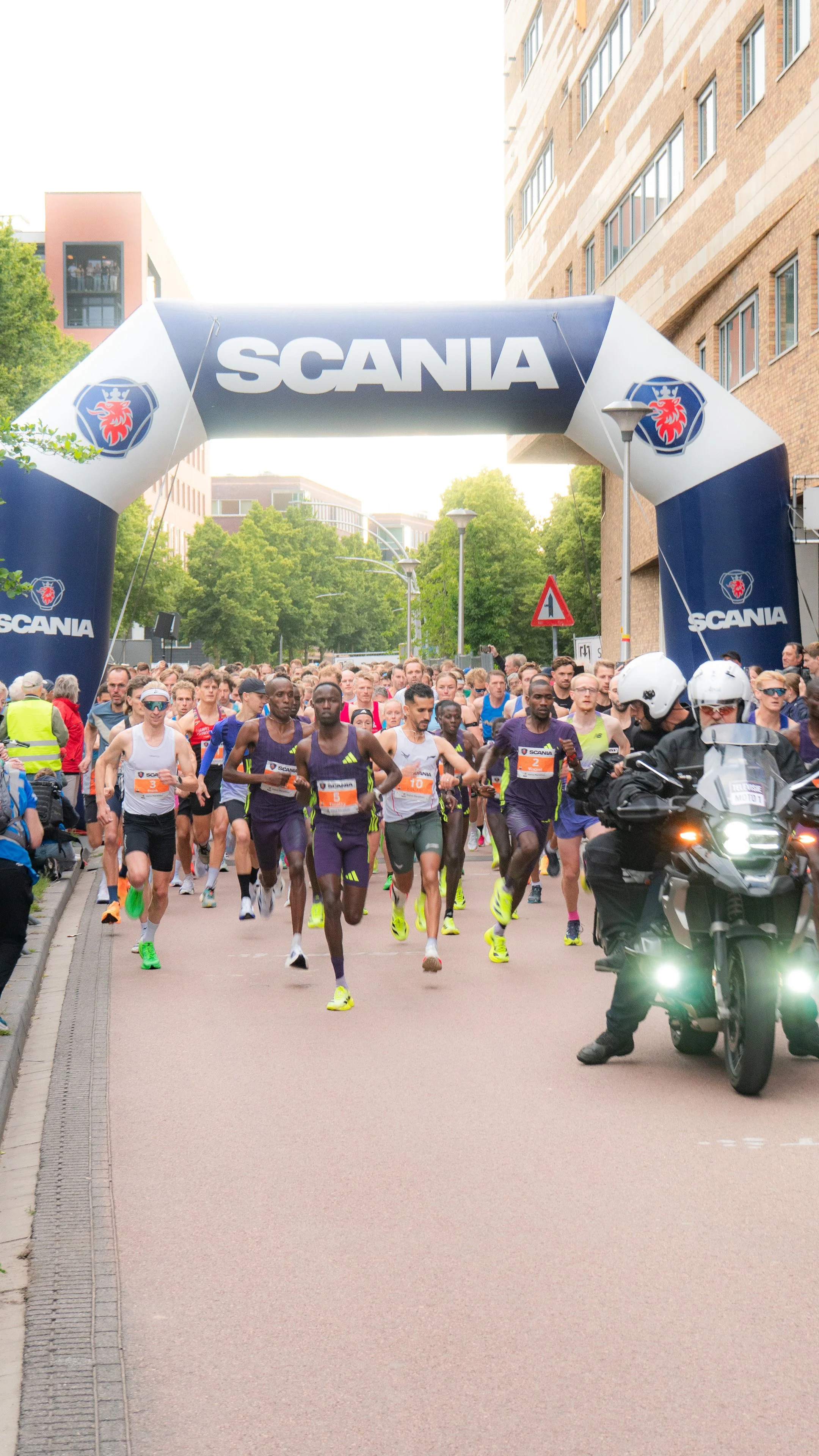 Foto's_halvemarathon_zwolle-56.jpg