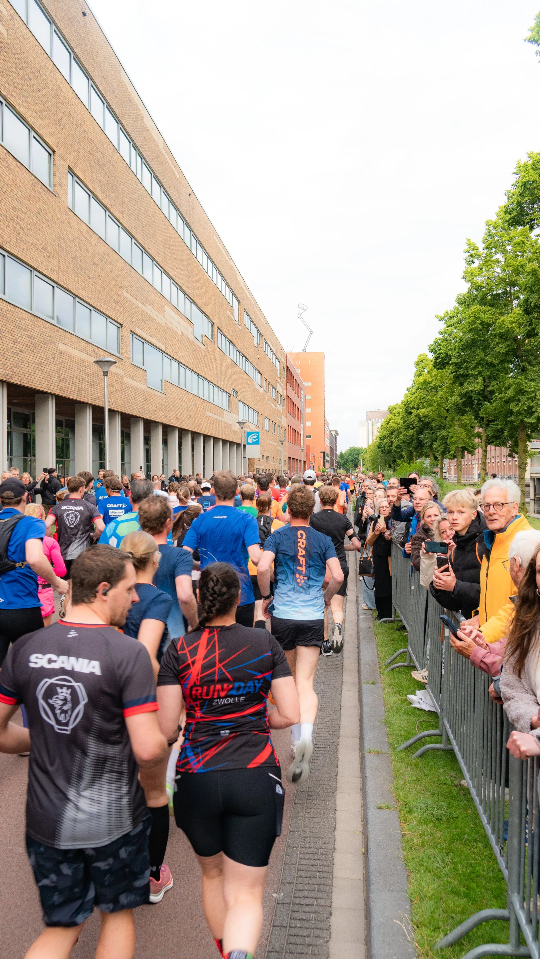 Foto's_halvemarathon_zwolle-61.jpg