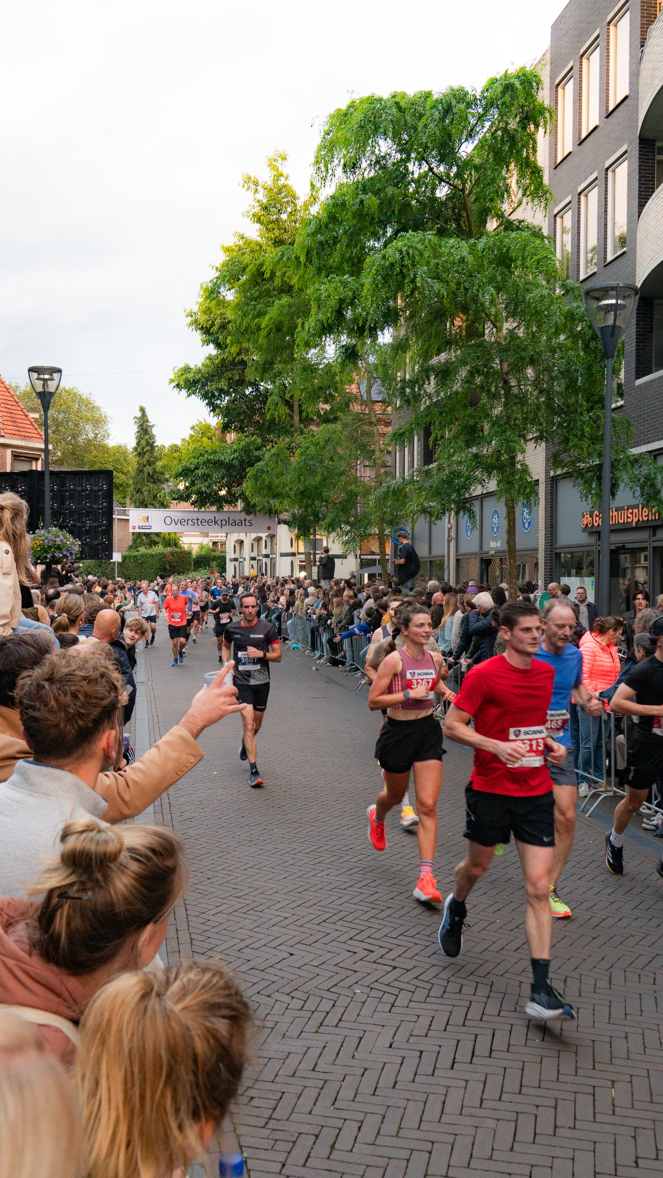 Foto's_halvemarathon_zwolle-105.jpg