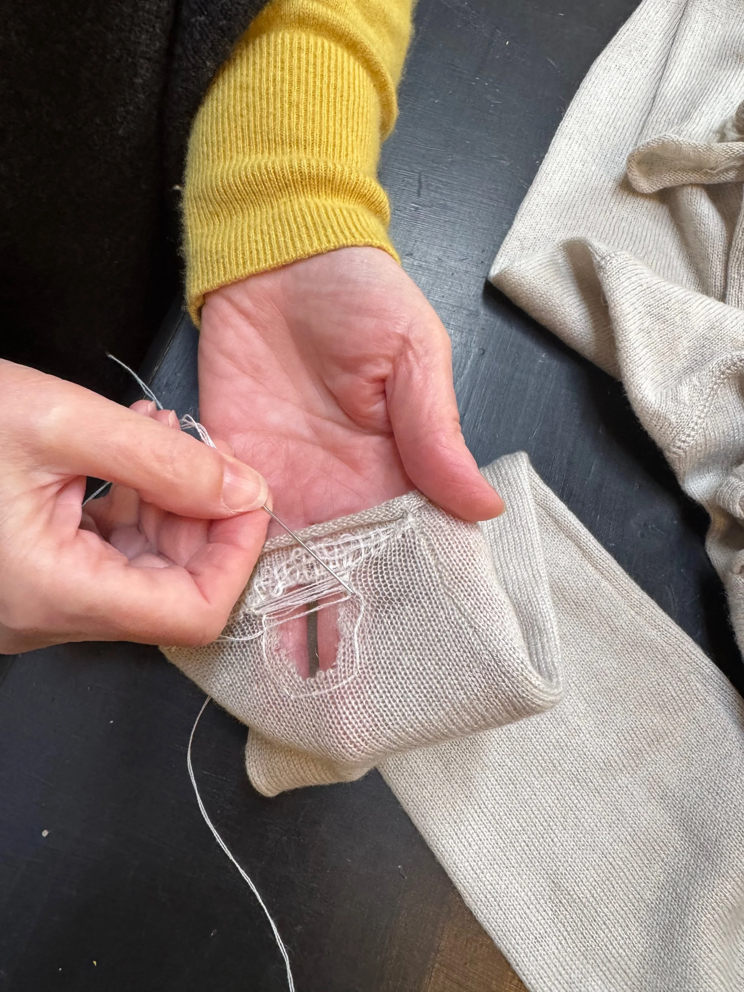 delicate_darning_weave_blackswansstudio.jpeg