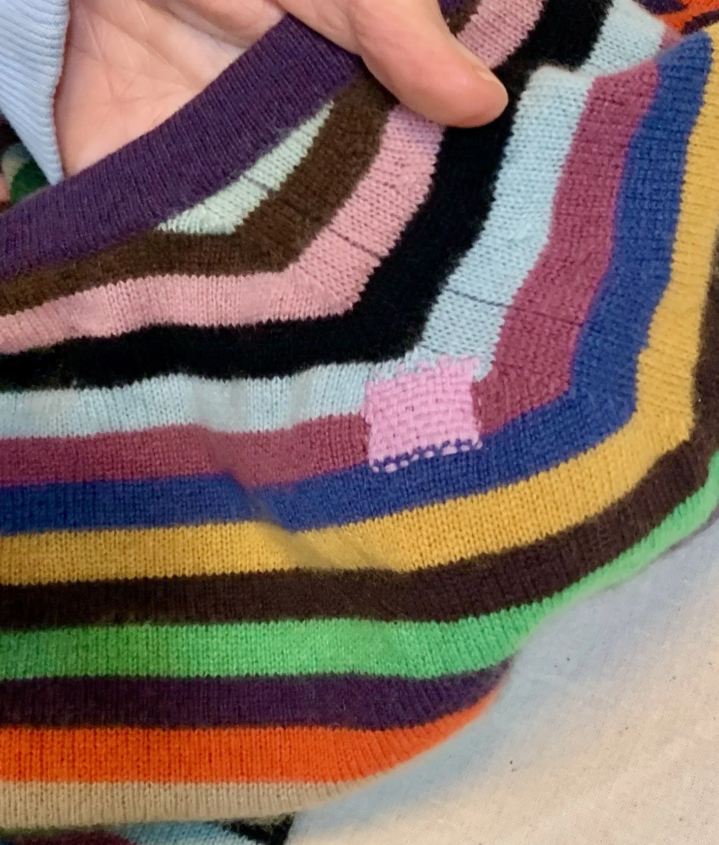 darn_hole_jumper_blackswansstudio.jpeg